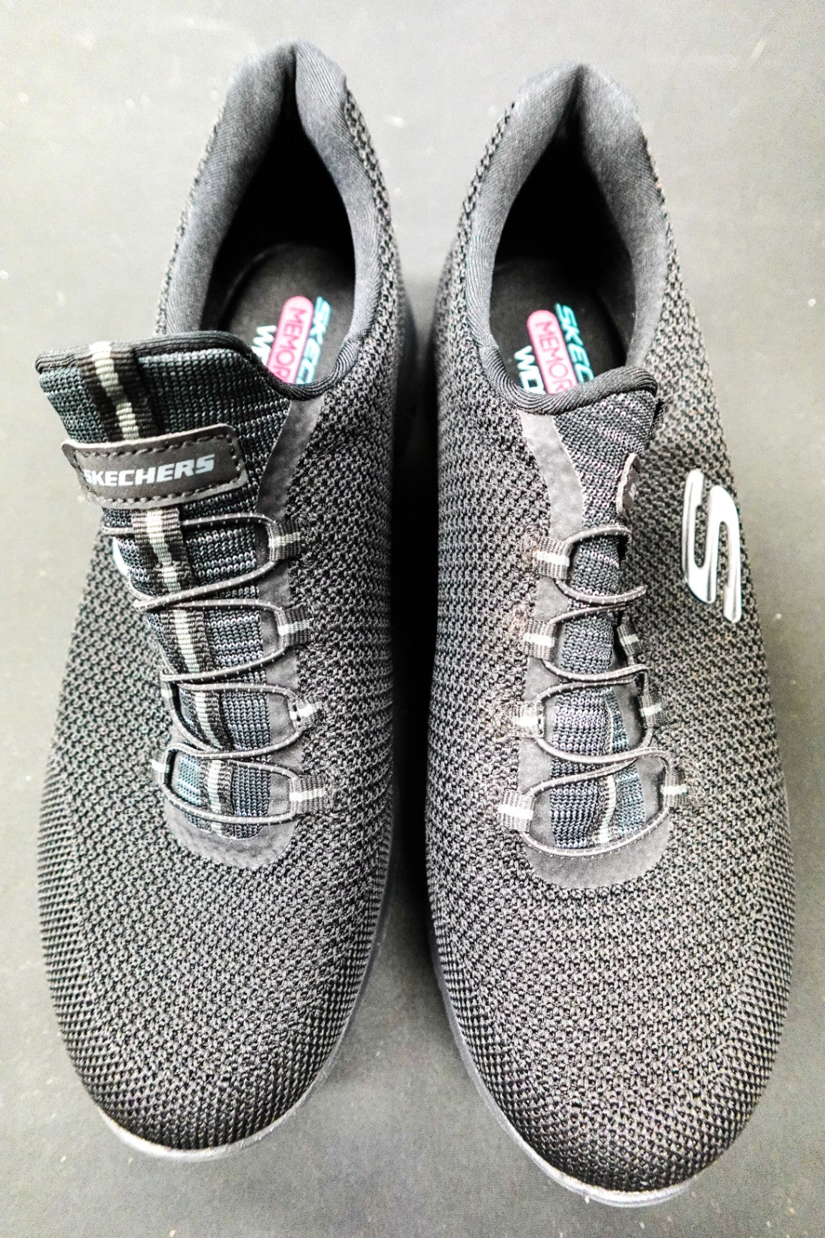 Skechers, Sneakers, Size 9