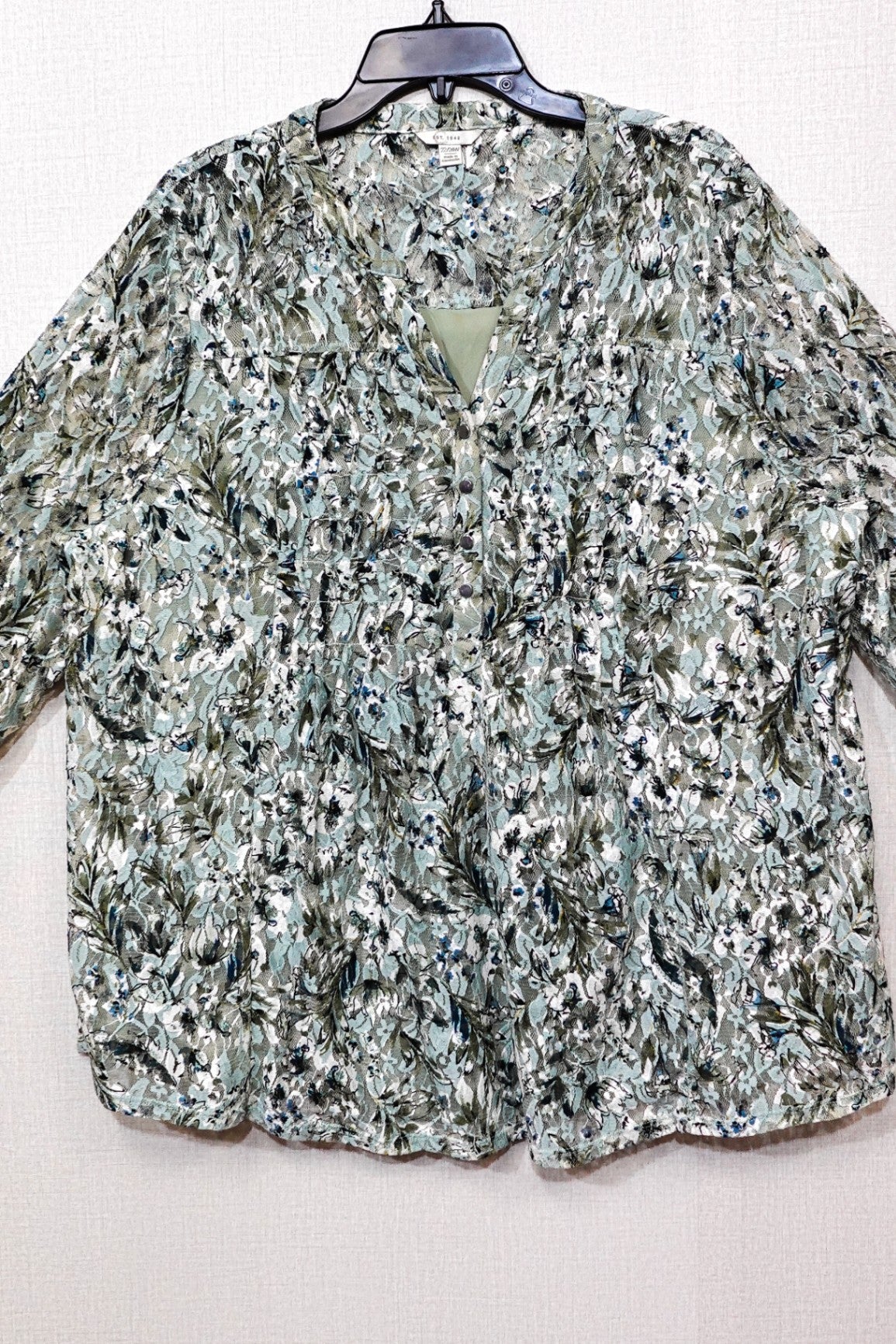 Cato, Long Sleeves Top, Size 22/24W