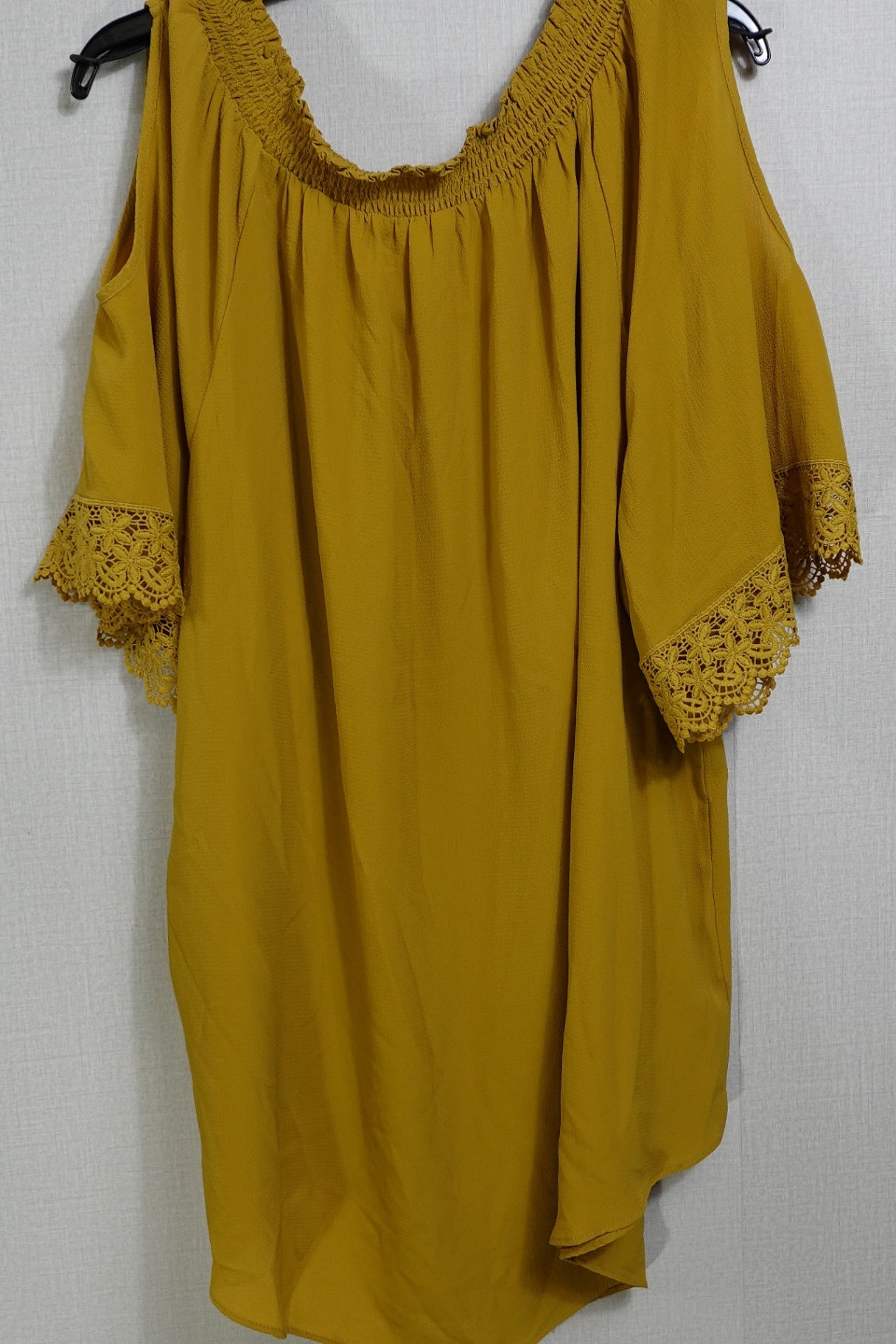 Cato, SHORT SLEEVED TOP, Size 18/20