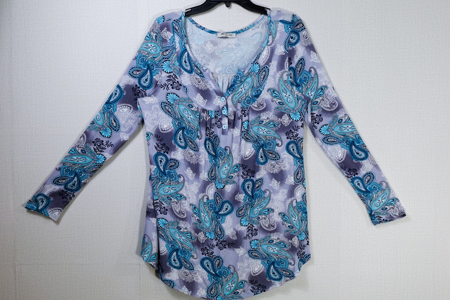 sese code, Long Sleeves Top, Size Large