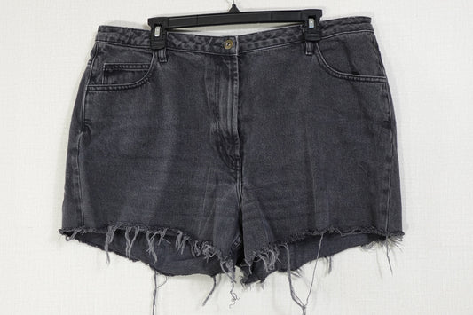 Collusion, Shorts, 14