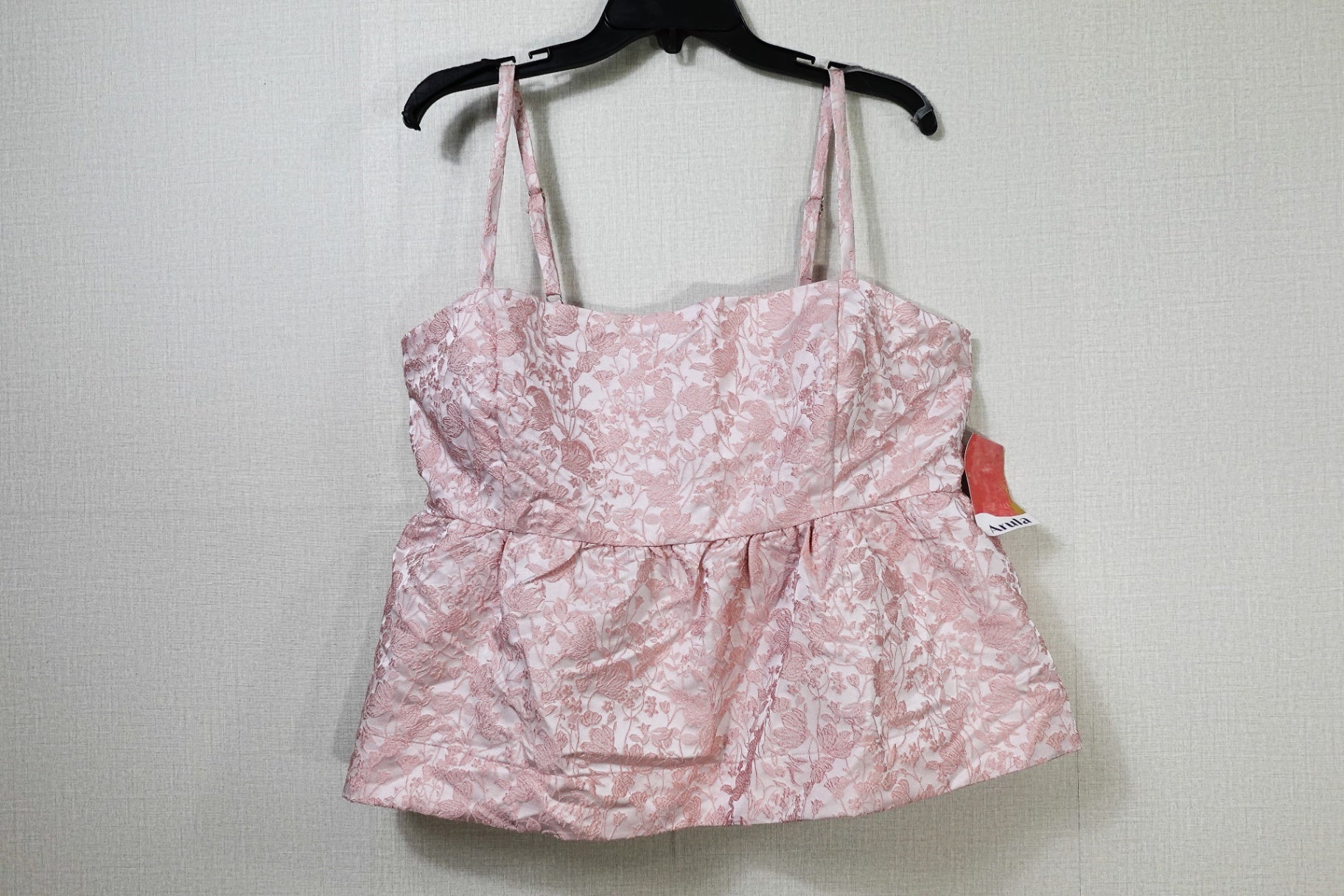 Arula, New Event crop top , 2X (B)