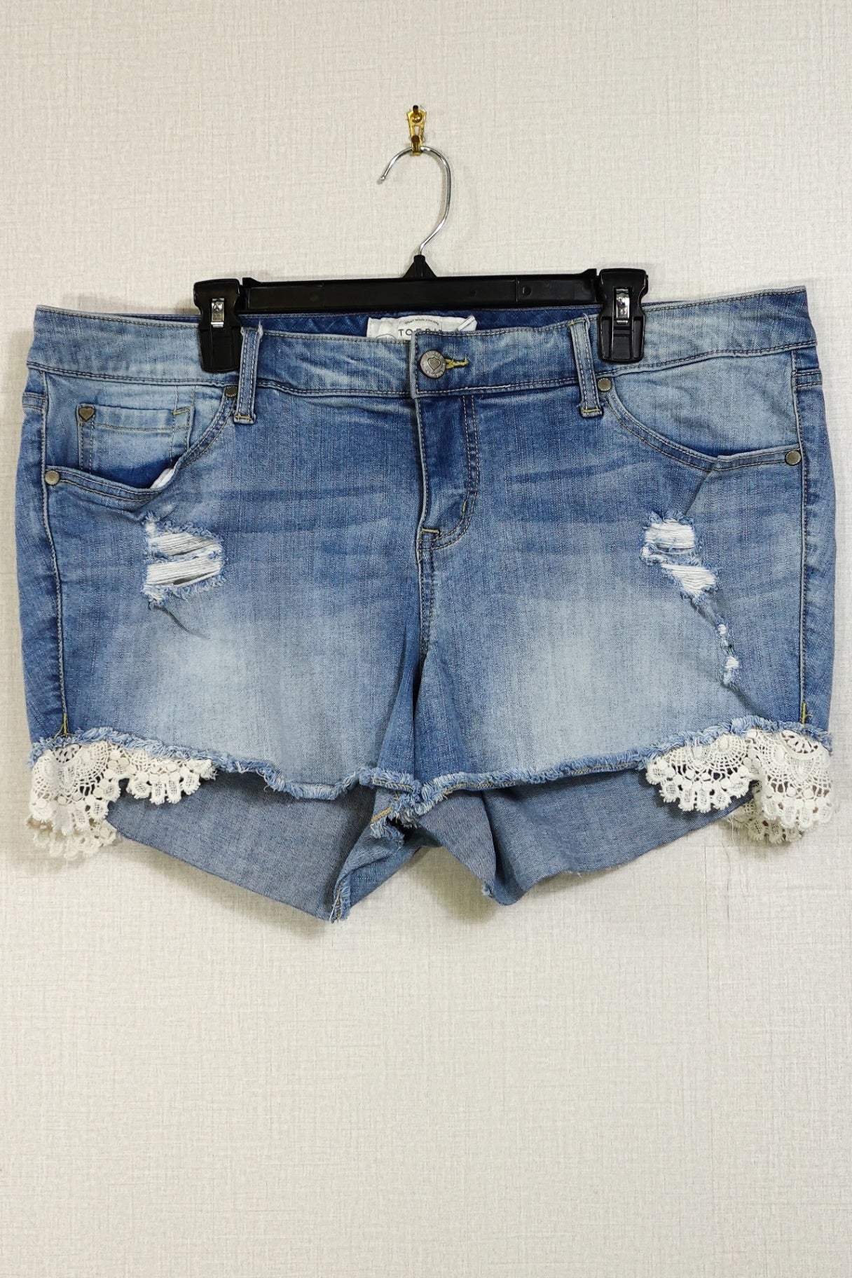 Torrid, Jean shorts , 18