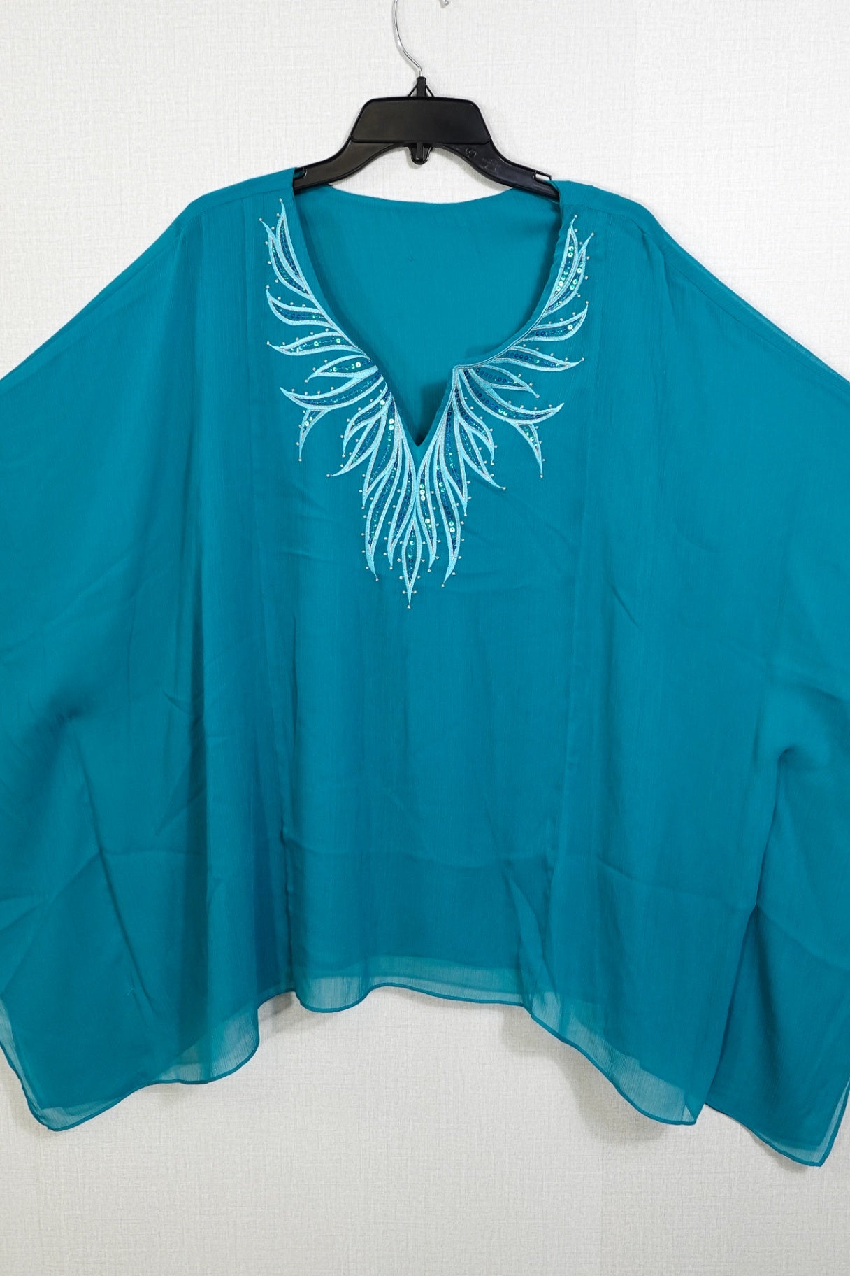 No label likely Catherine's , Long Sleeves caftan bathroom Top, 2X/3X