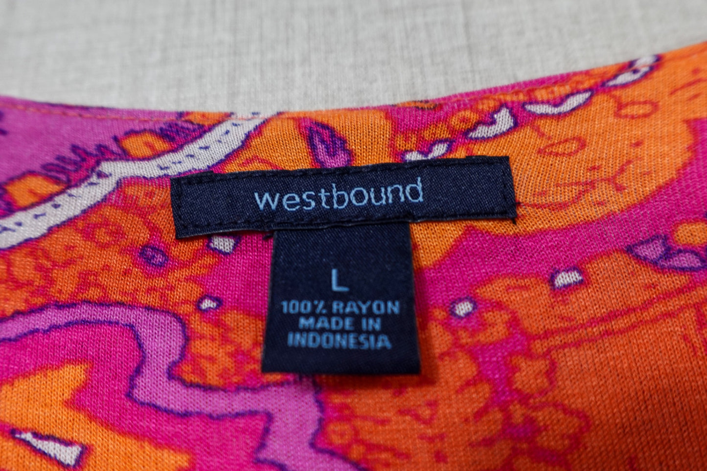 Westbound, Dress, L
