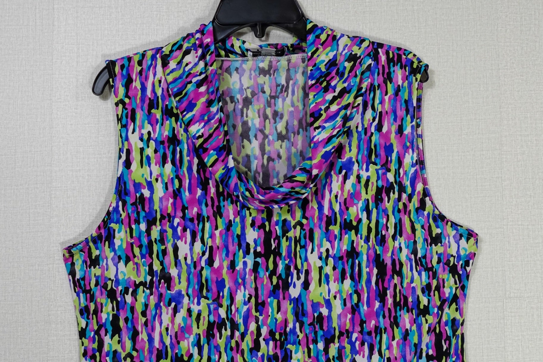 Tahari Arthur S. Levine, Sleeveless top , XL