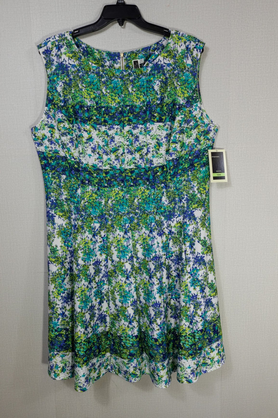 Julian Taylor, New Dress, 18W