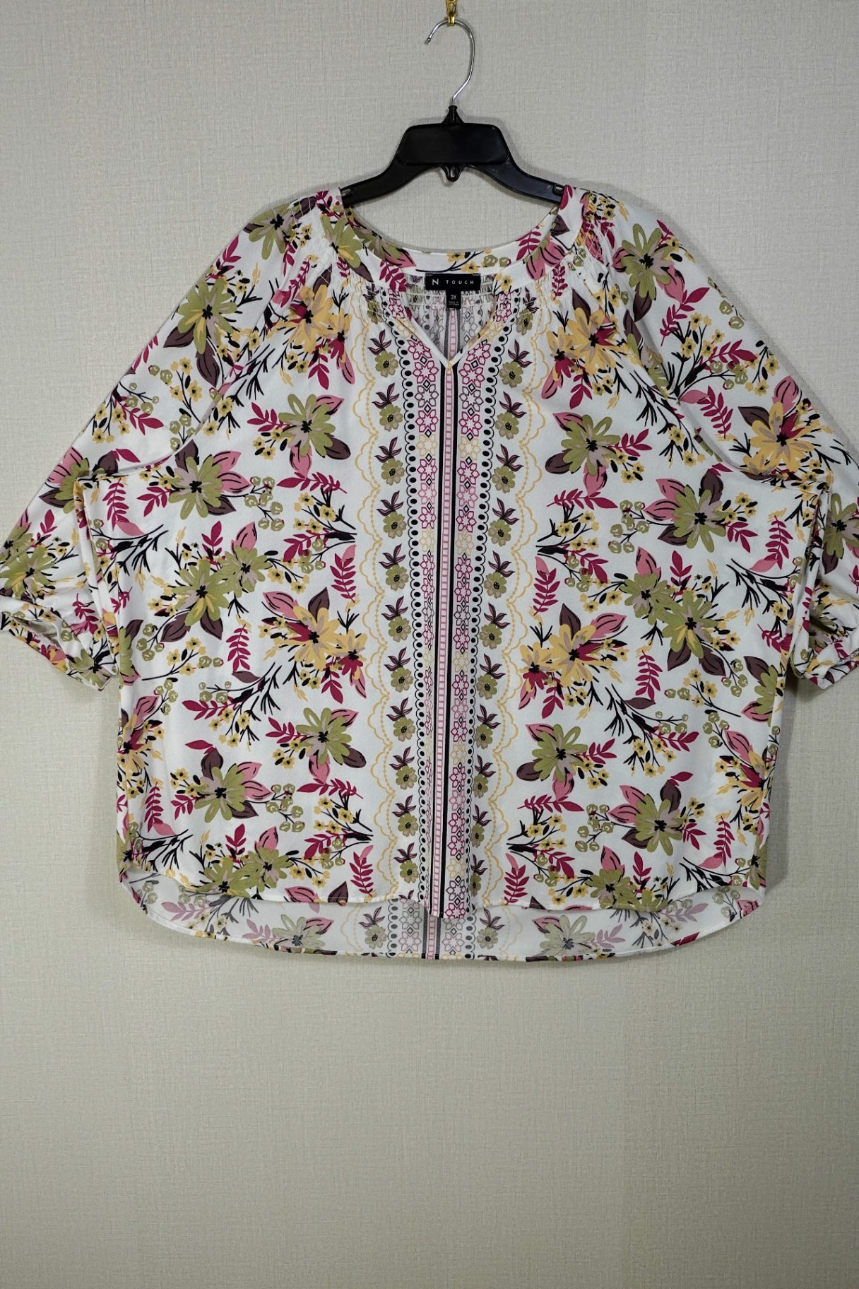 n Touch, short sleeve top, 3X