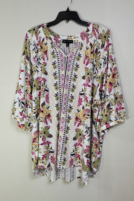 n Touch, short sleeve top, 3X