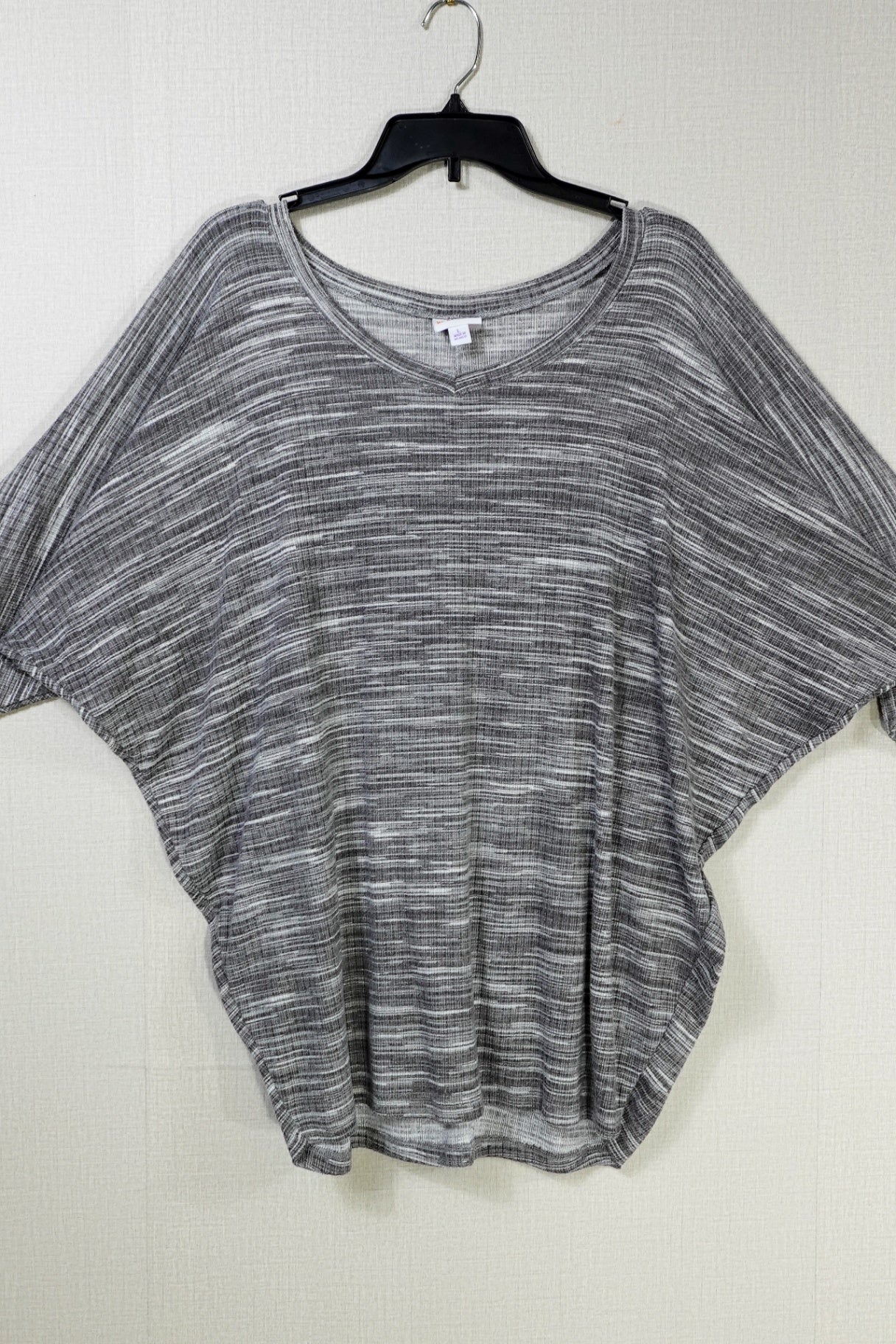 Lularoe, 3/4 SLEEVE TOP, L