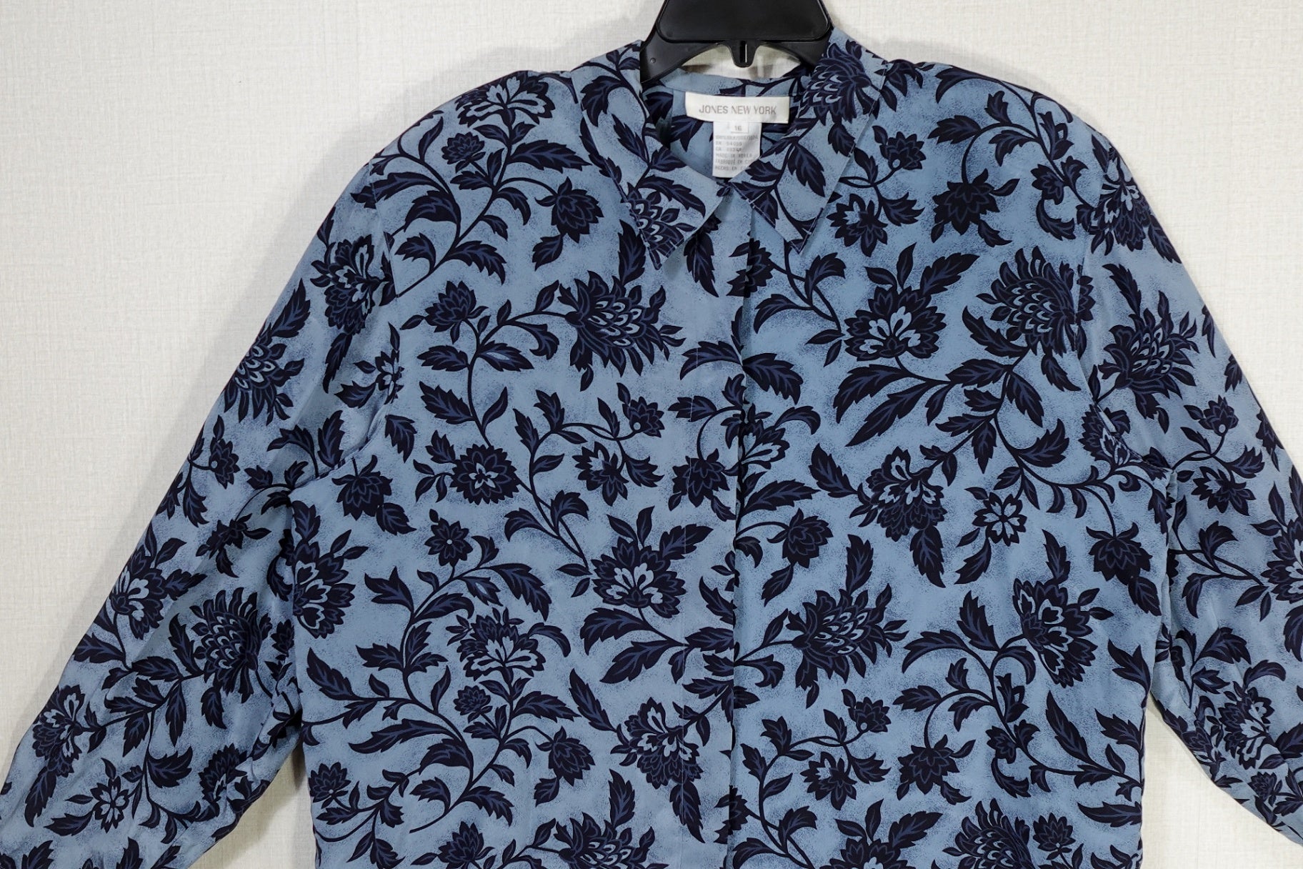 Jones New York, Vintage Long Sleeves blouse, 16