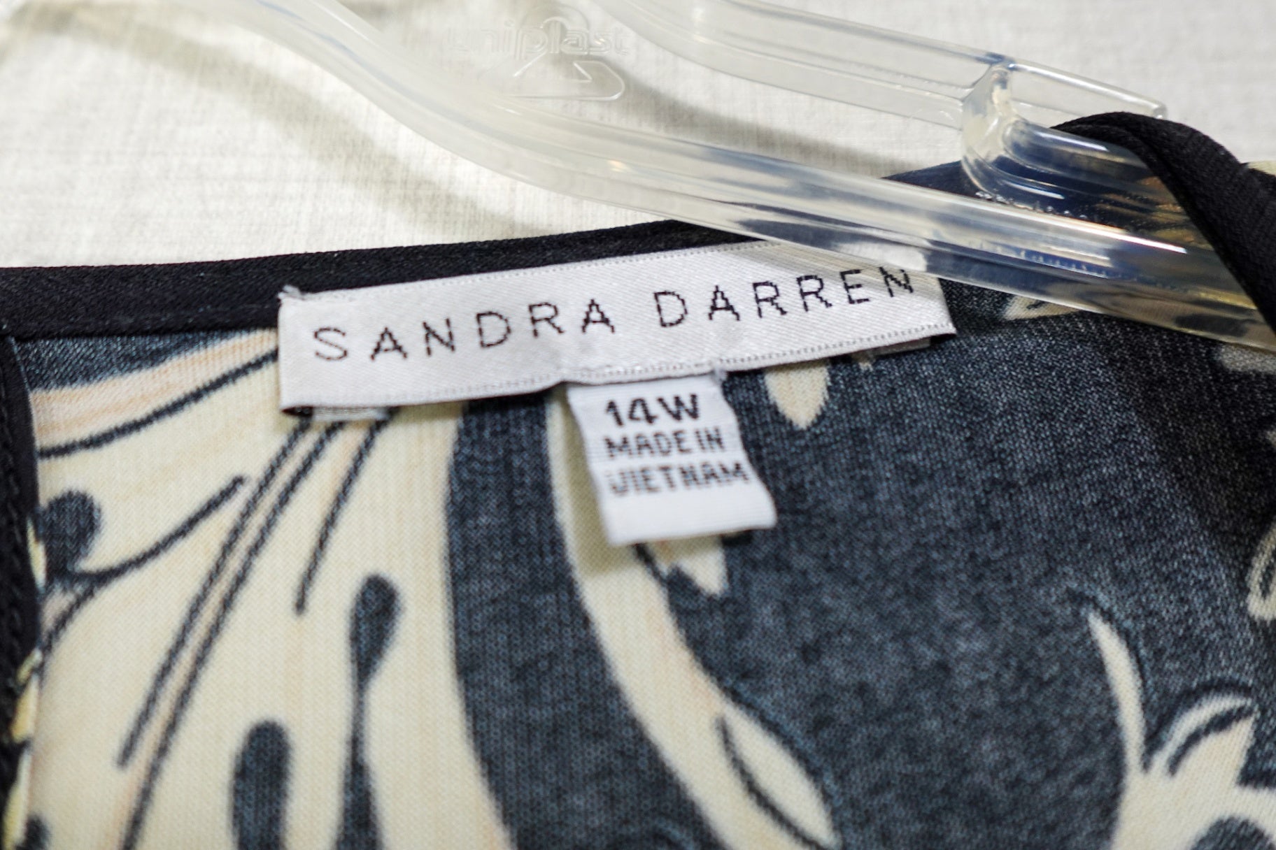 Sandra Darren, Sleeveless Dress, 14W