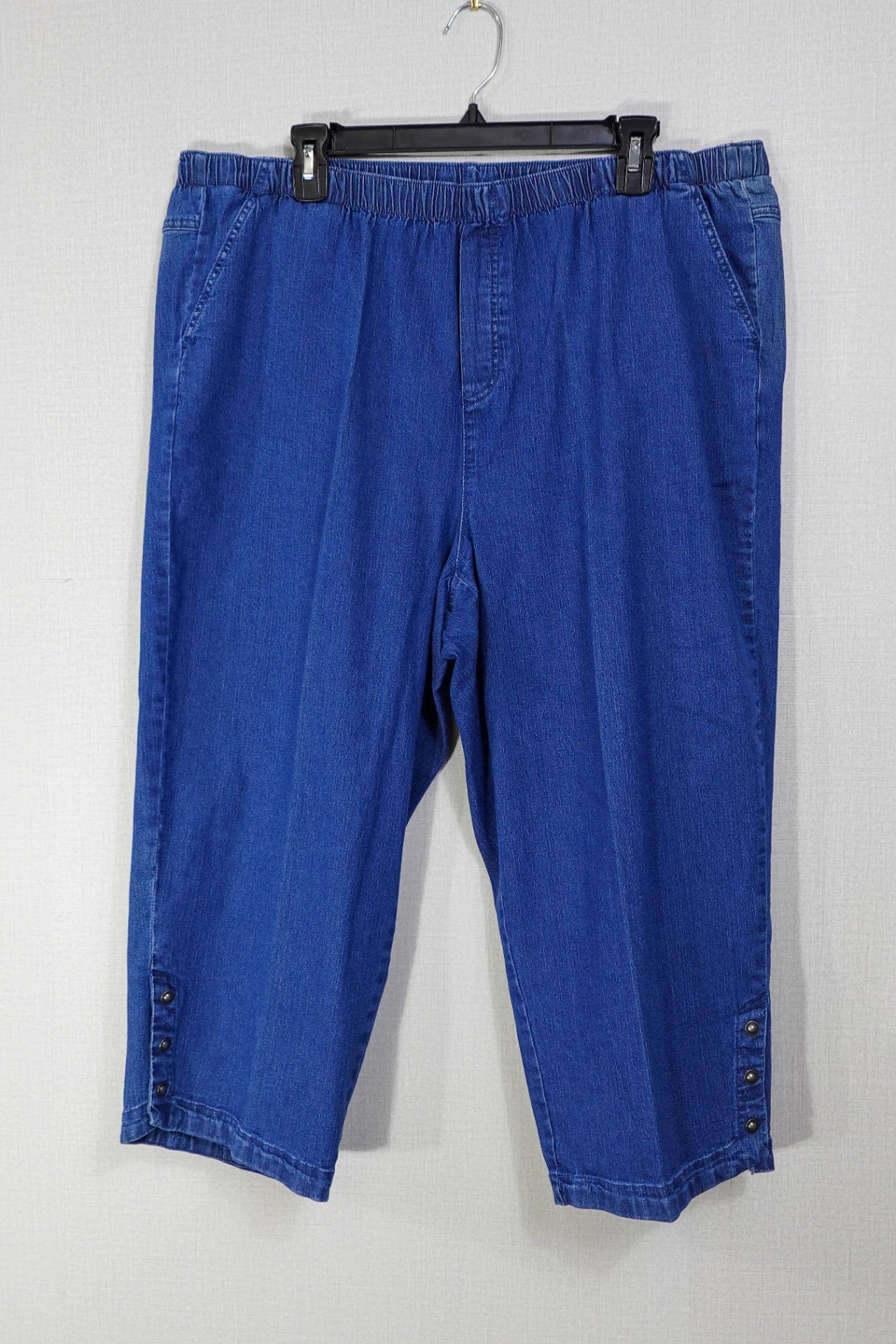 Southern Lady, Cropped Pants, 18W