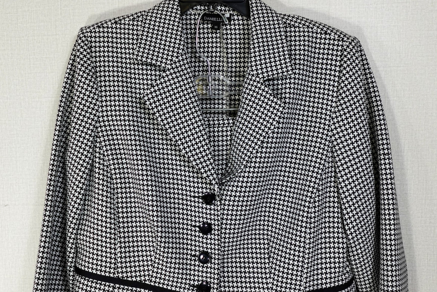Danielle B., New skirt and blazer set, 16