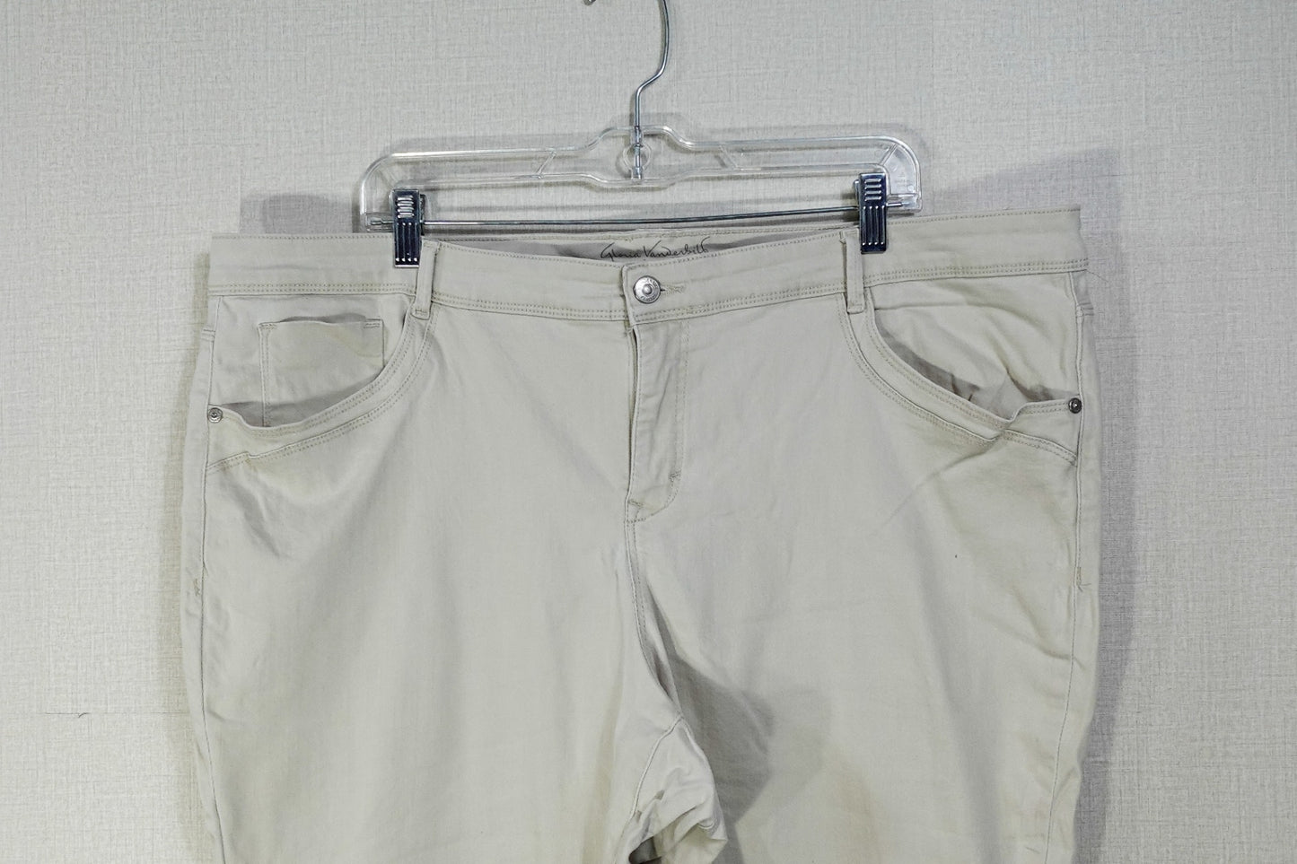 Gloria Vanderbilt, Skimmer Shorts, 18W