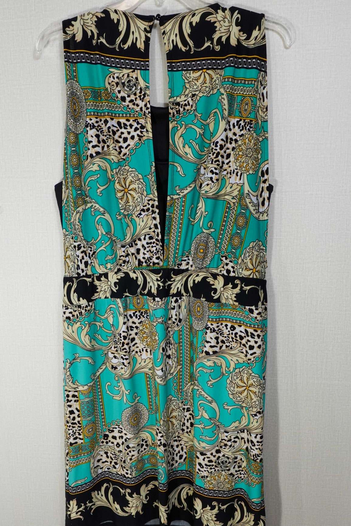 Sandra Darren, Sleeveless Dress, 14W
