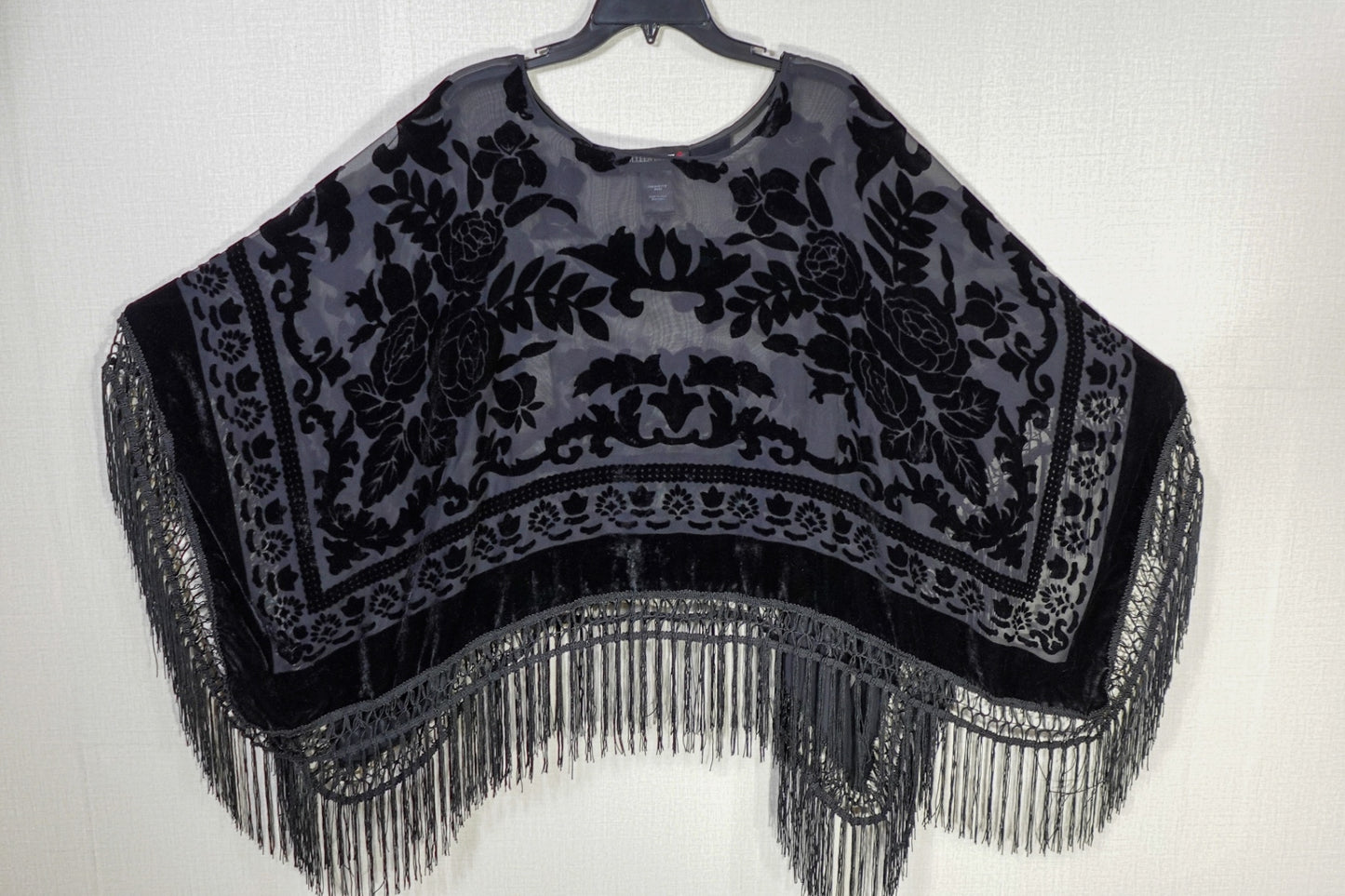 Colleen Lopez, Shawl, freesize