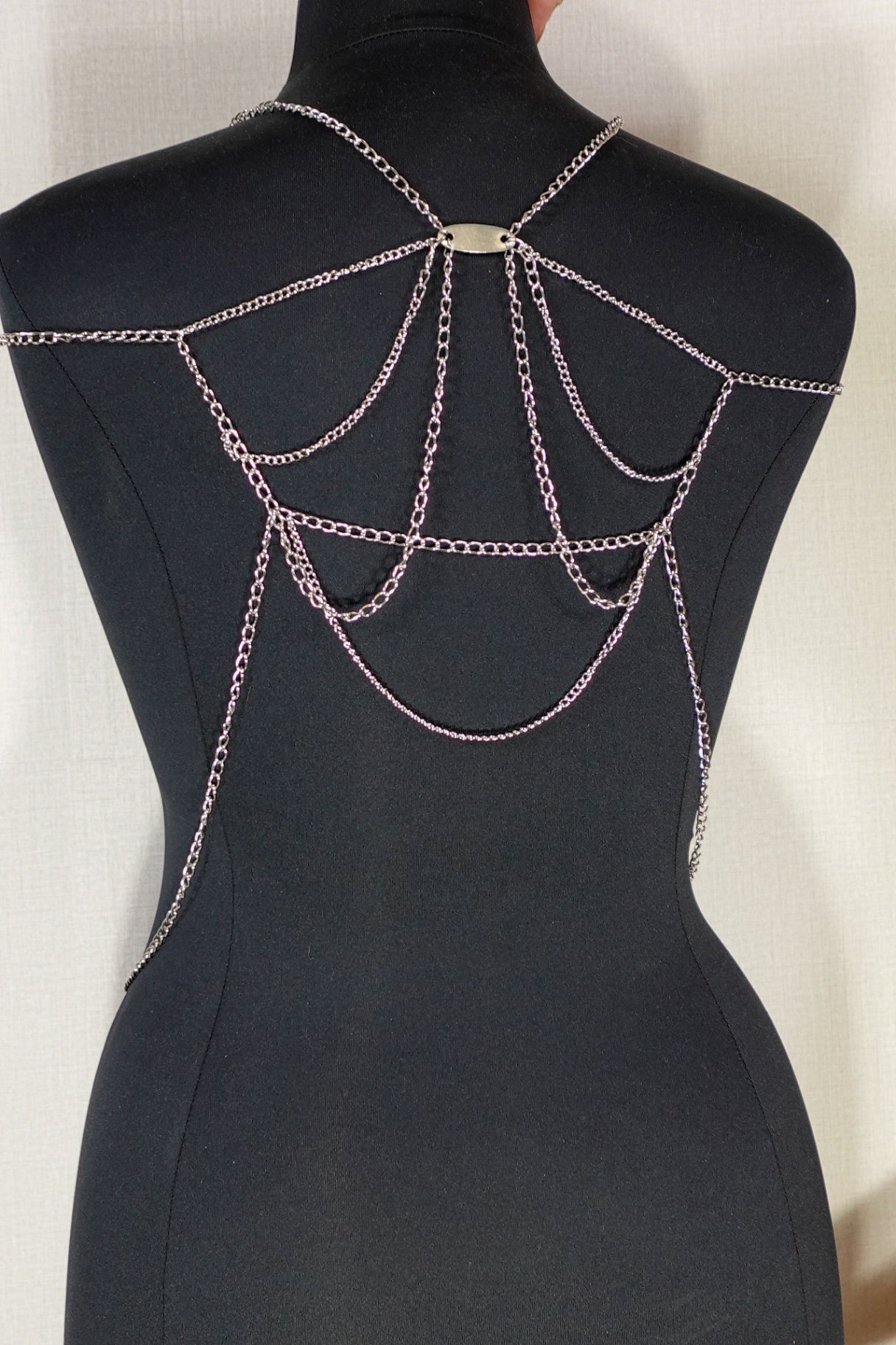 (No Label), Body chain, 12/14