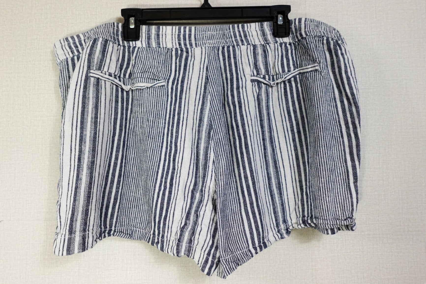 Time and Tru, Shorts, 22