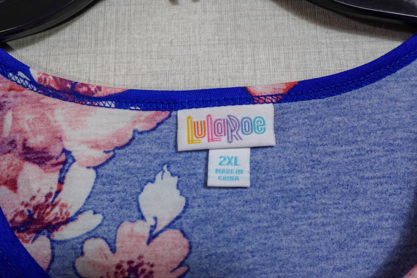 LuLaRoe, Short Sleeved Top, 2XL