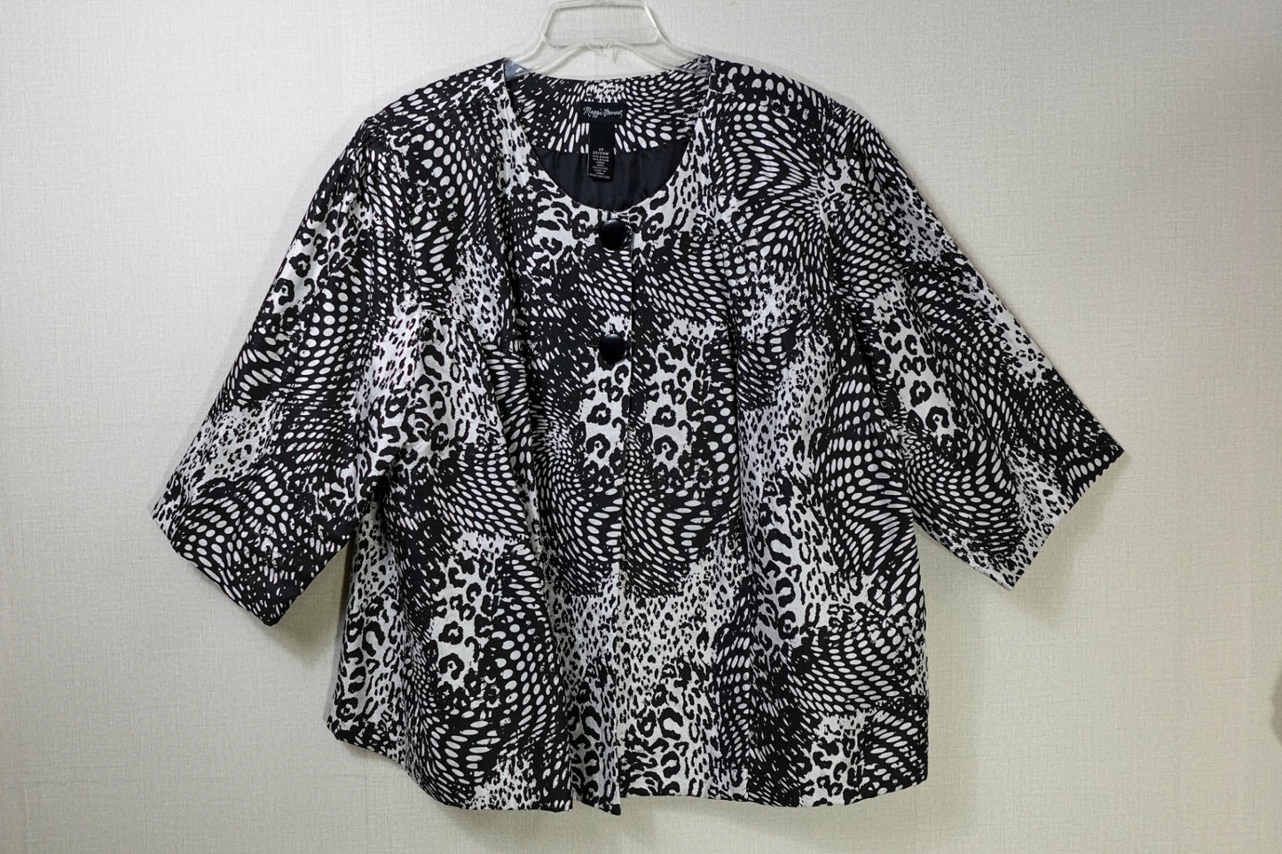 Maggie Barnes, Light Jacket, 22/24W