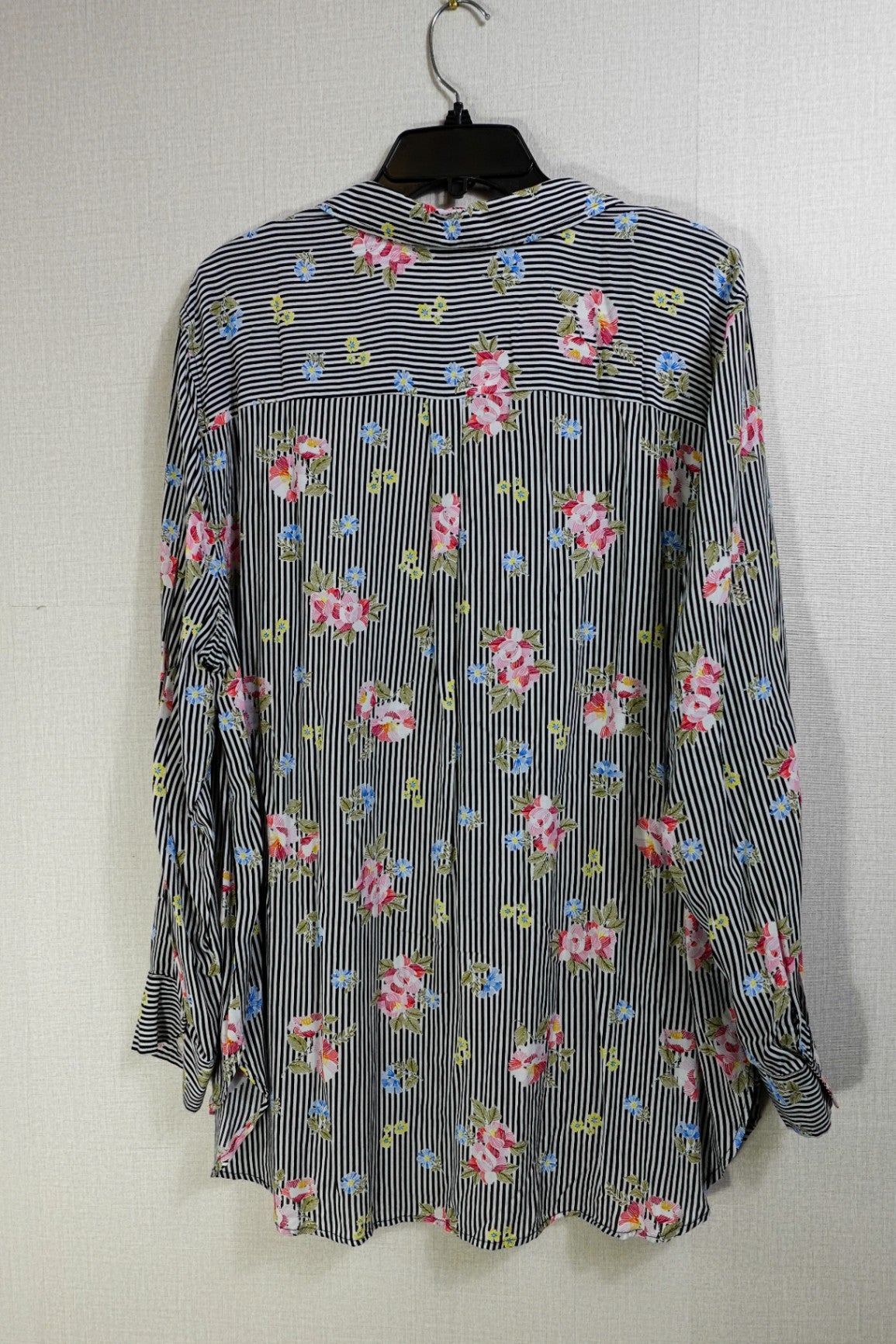 Como Vintage, Long Sleeves Top- Button Down, 2X