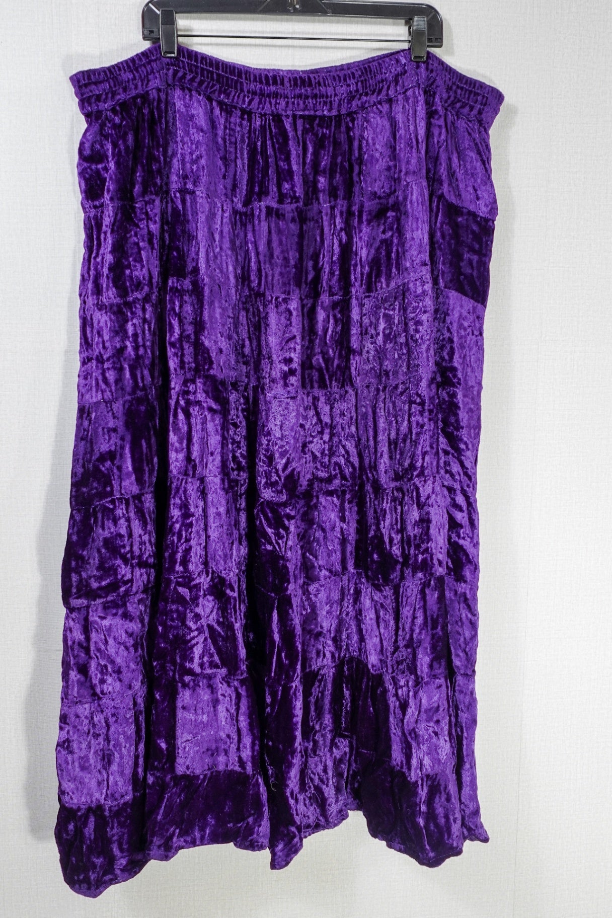 Lotus , Skirt: A-Line, Freesize Up to 2X