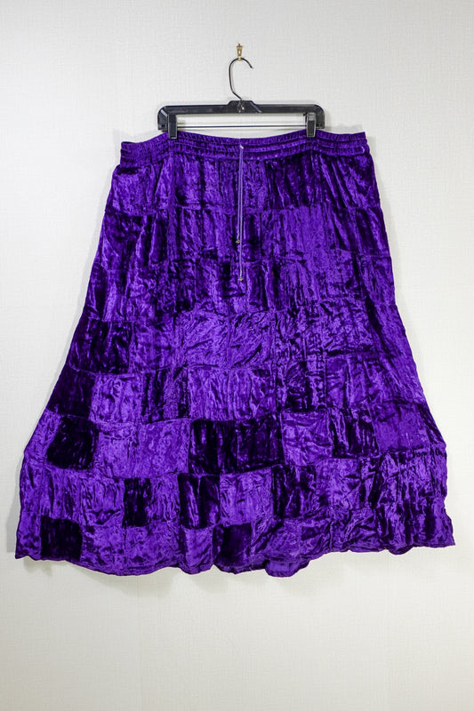 Lotus , Skirt: A-Line, Freesize Up to 2X