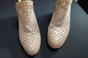 Naturalizer, Heeled Ankle Shoes, 9.5