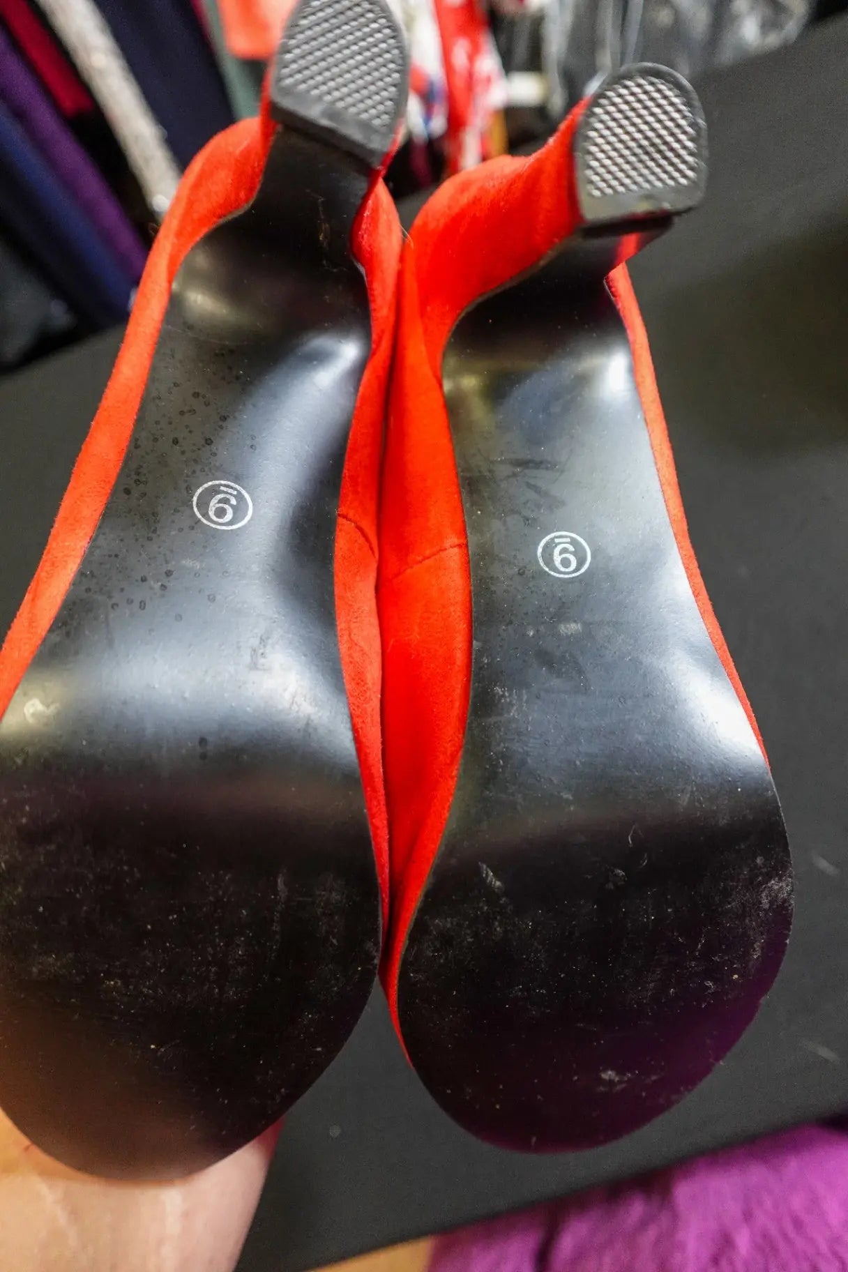 (No Label), Pumps, 9 (No Label)  Pumps  More To Love Consignment