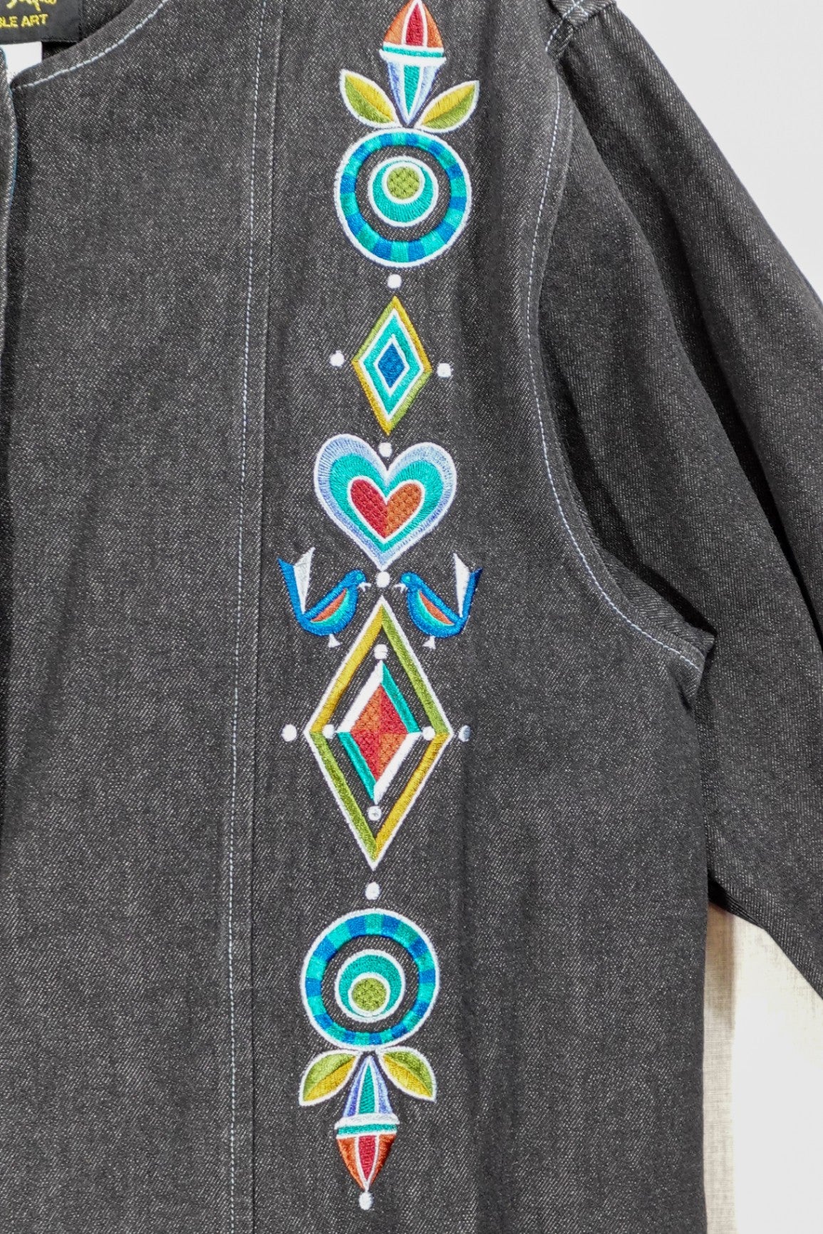 Bob Mackie, New Vintage Jackers, Large