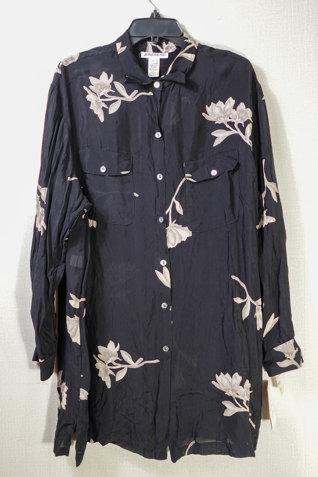 Jones & Co, Vintage Long Sleeves Top - Button Down, Large