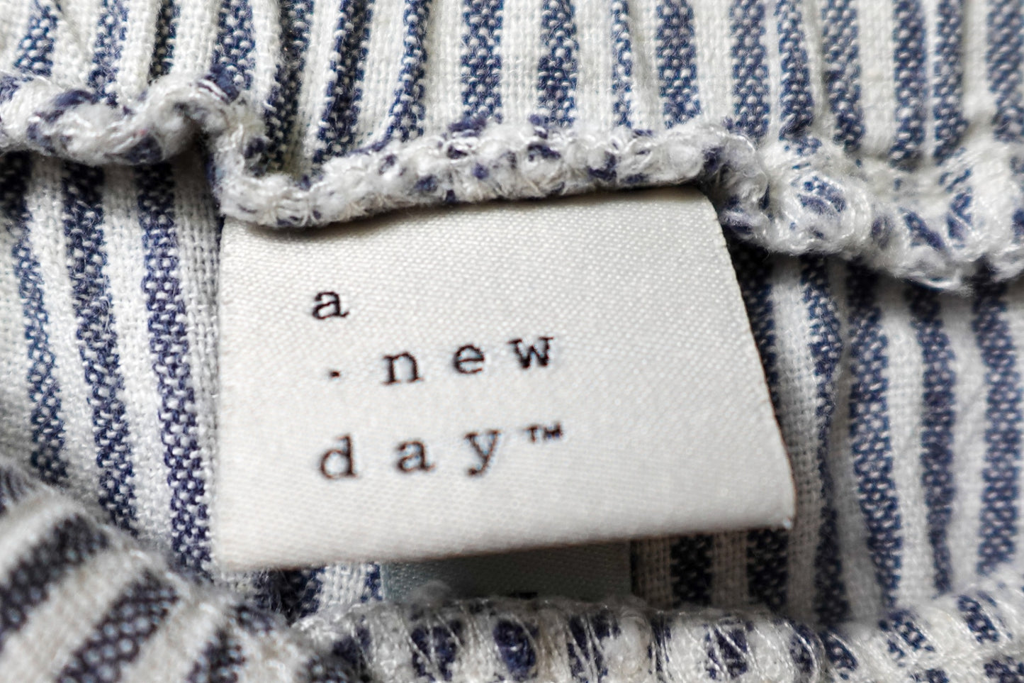 A new day, Pants, XL
