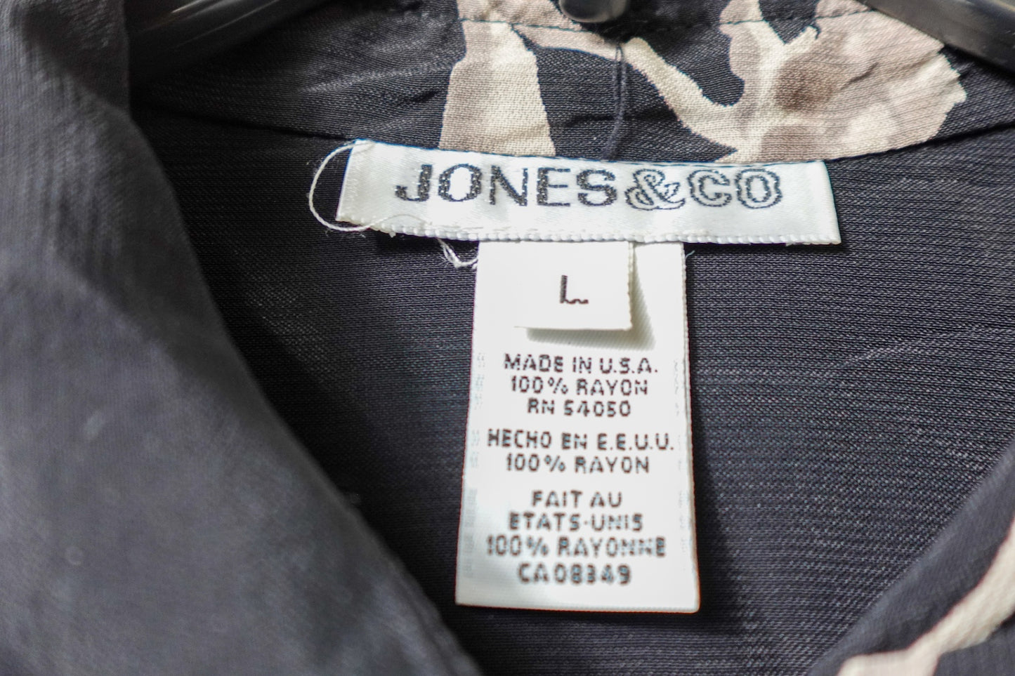 Jones & Co, Vintage Long Sleeves Top - Button Down, Large