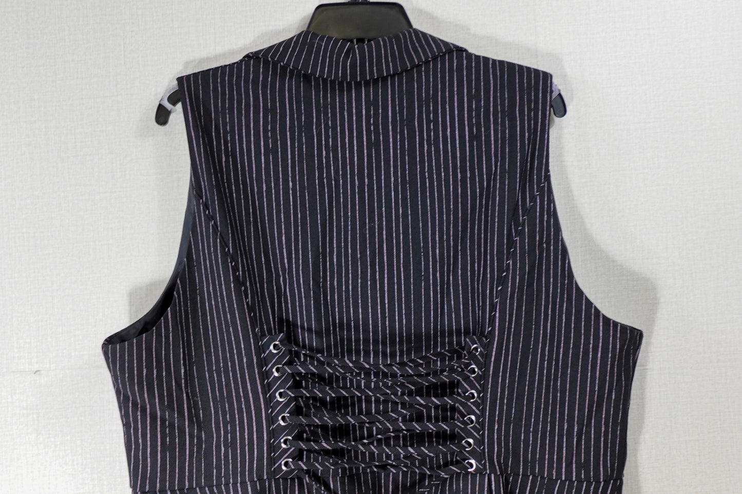 Disney Nightmare Before Christmas (Torrid) , Duster Vest, 3X (46in bust)