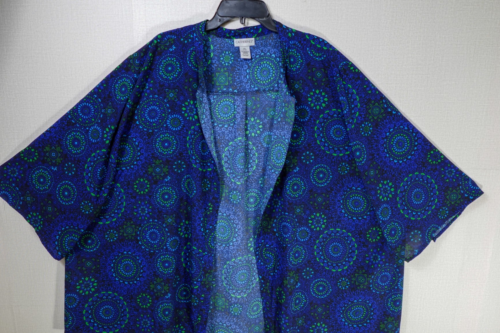 Catherines, Short Sleeved Top Buttons Missing, 5X