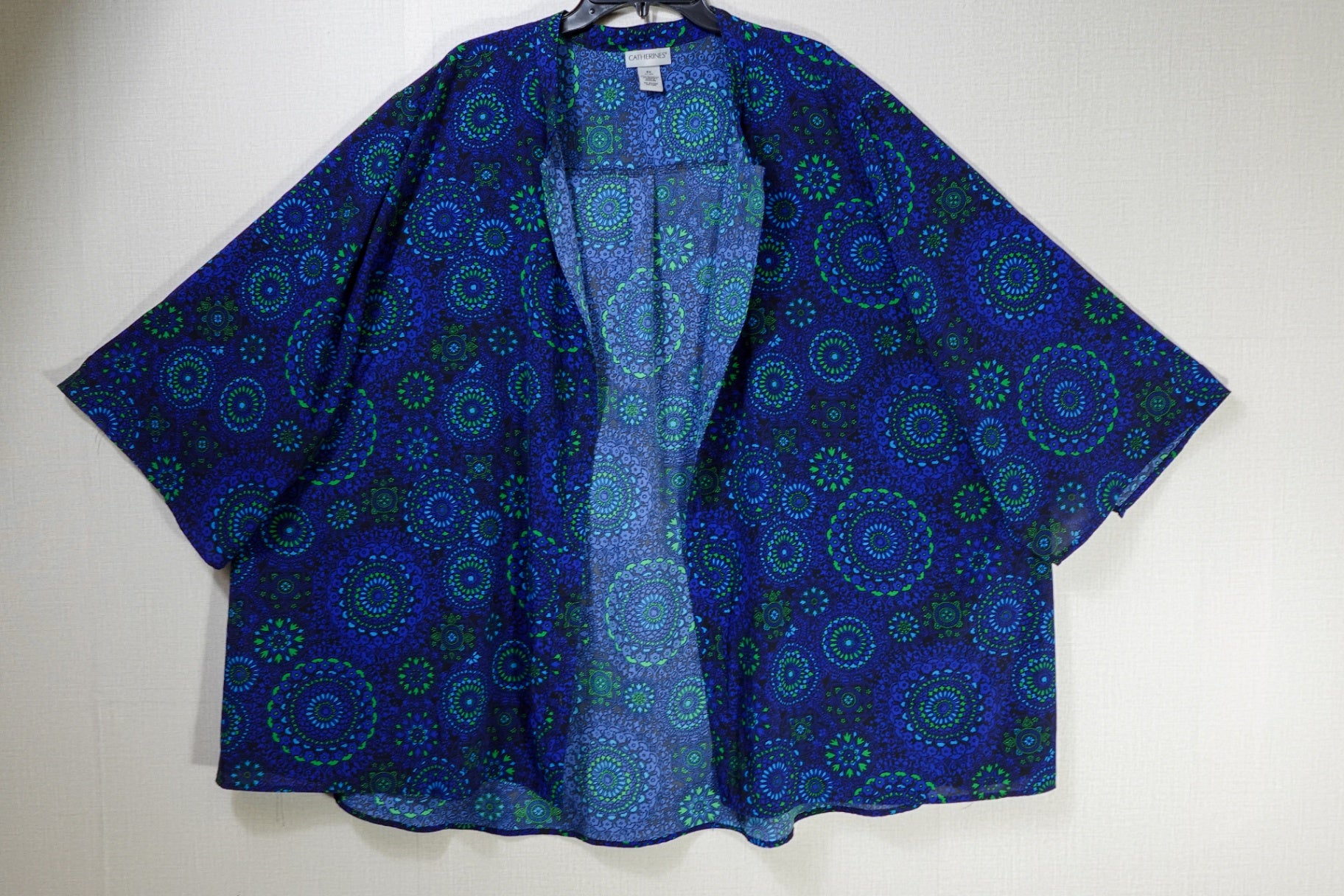 Catherines, Short Sleeved Top Buttons Missing, 5X