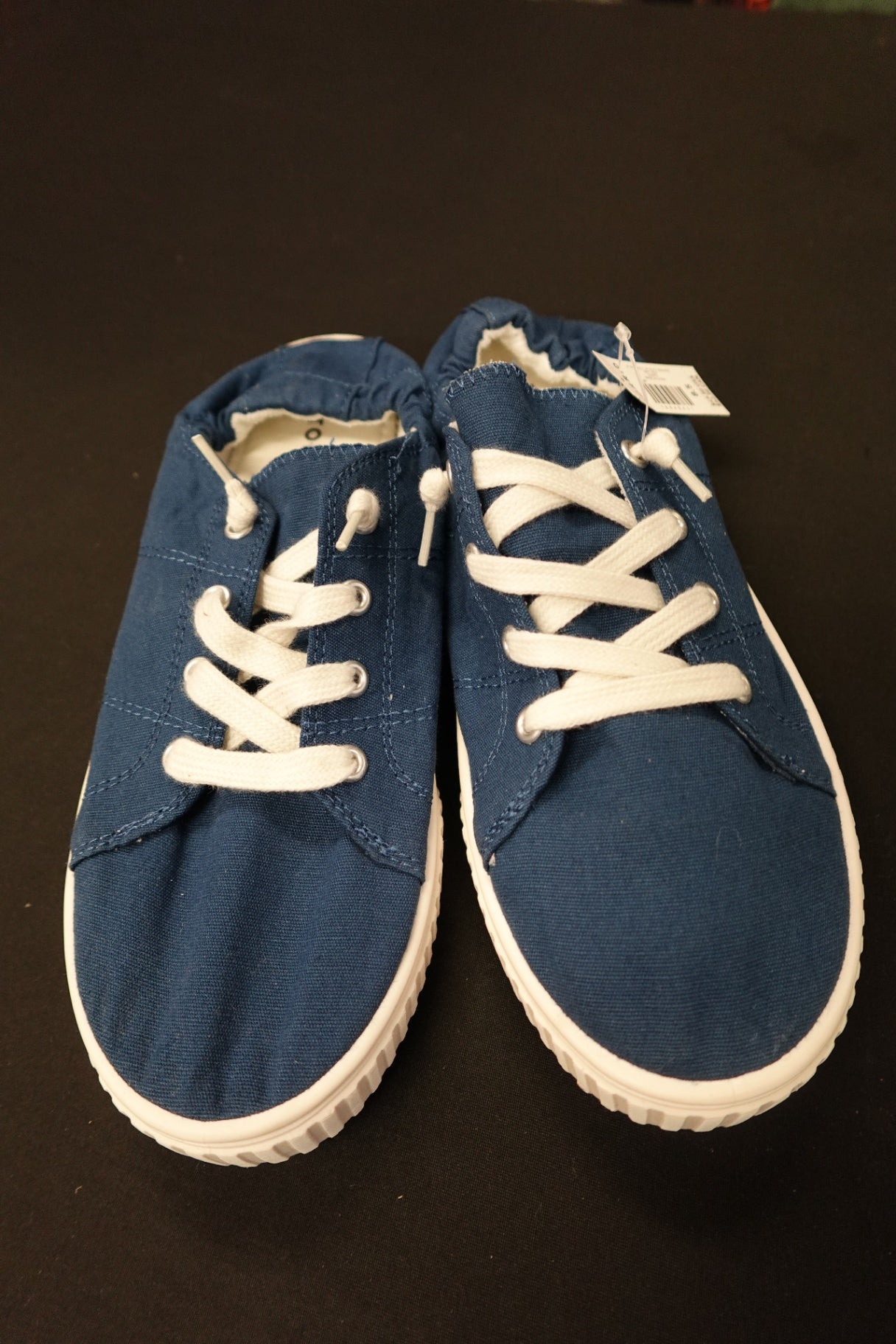 Torrid, New Sneakers, 8.5
