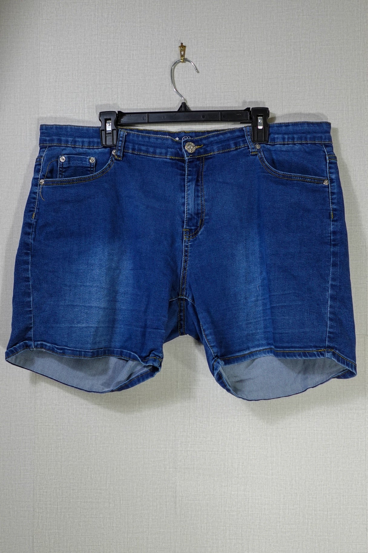 Dkin, Shorts, 22W