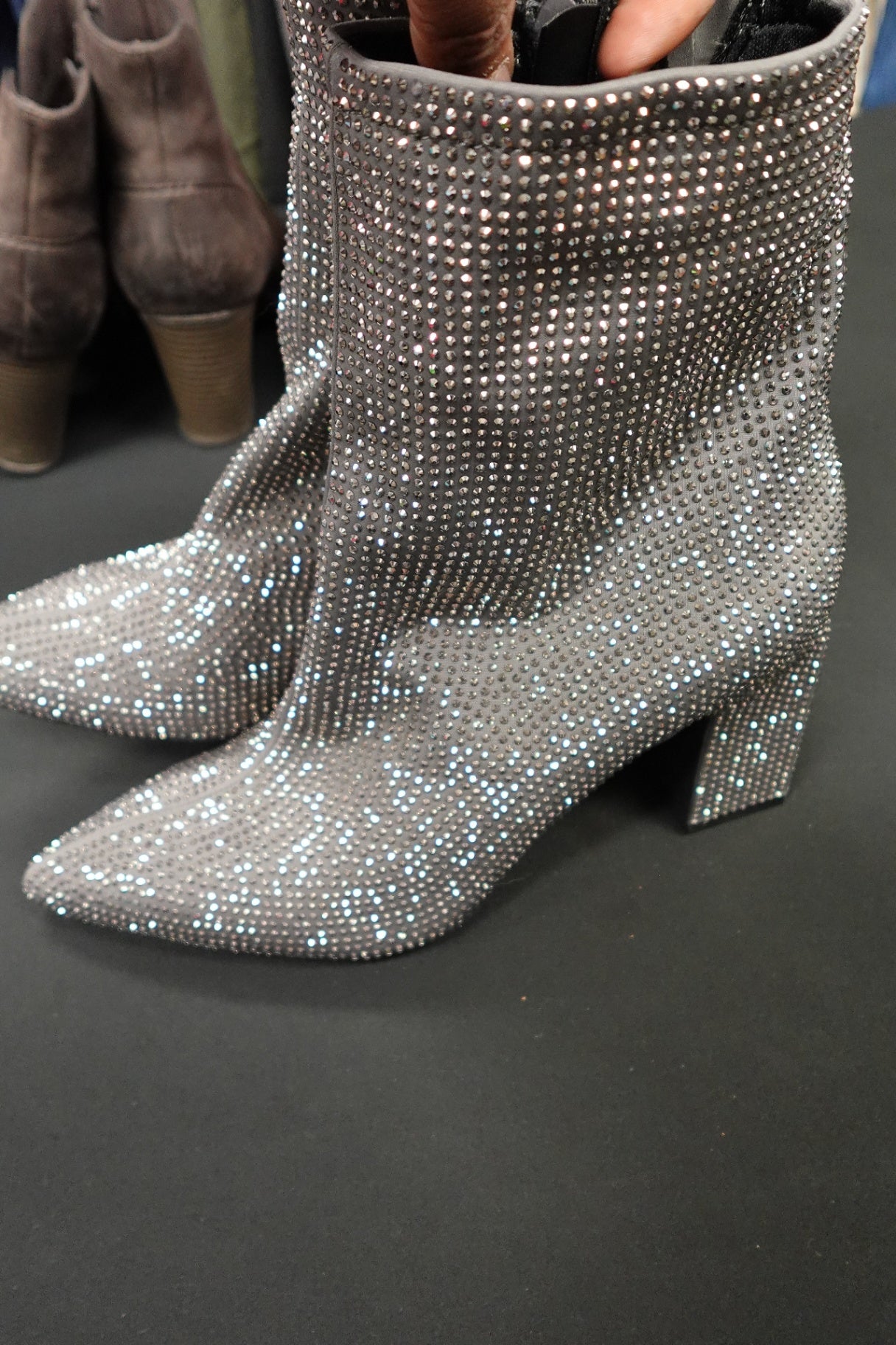 (No Label), Ankle Boots, 9