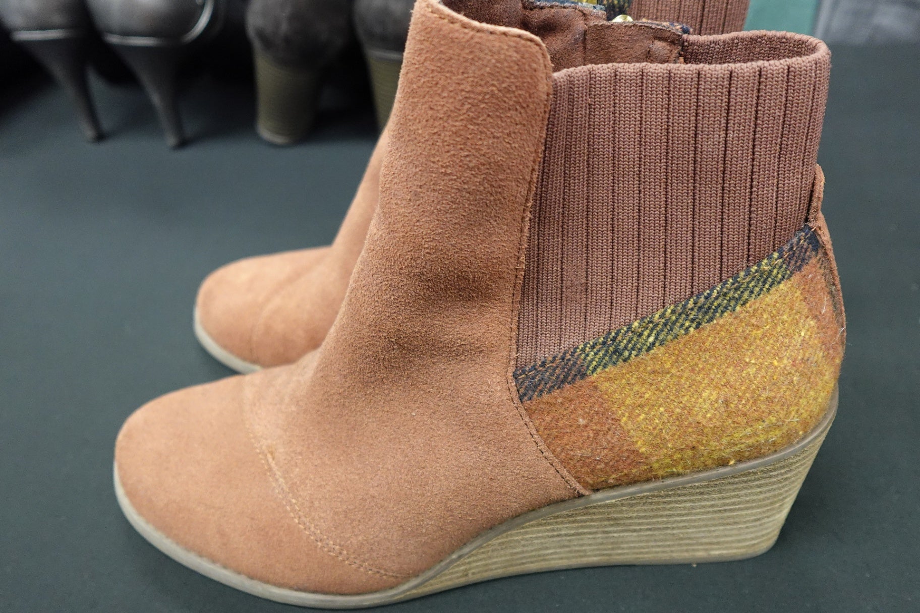TOMS, Heeled Ankle Boots, 9