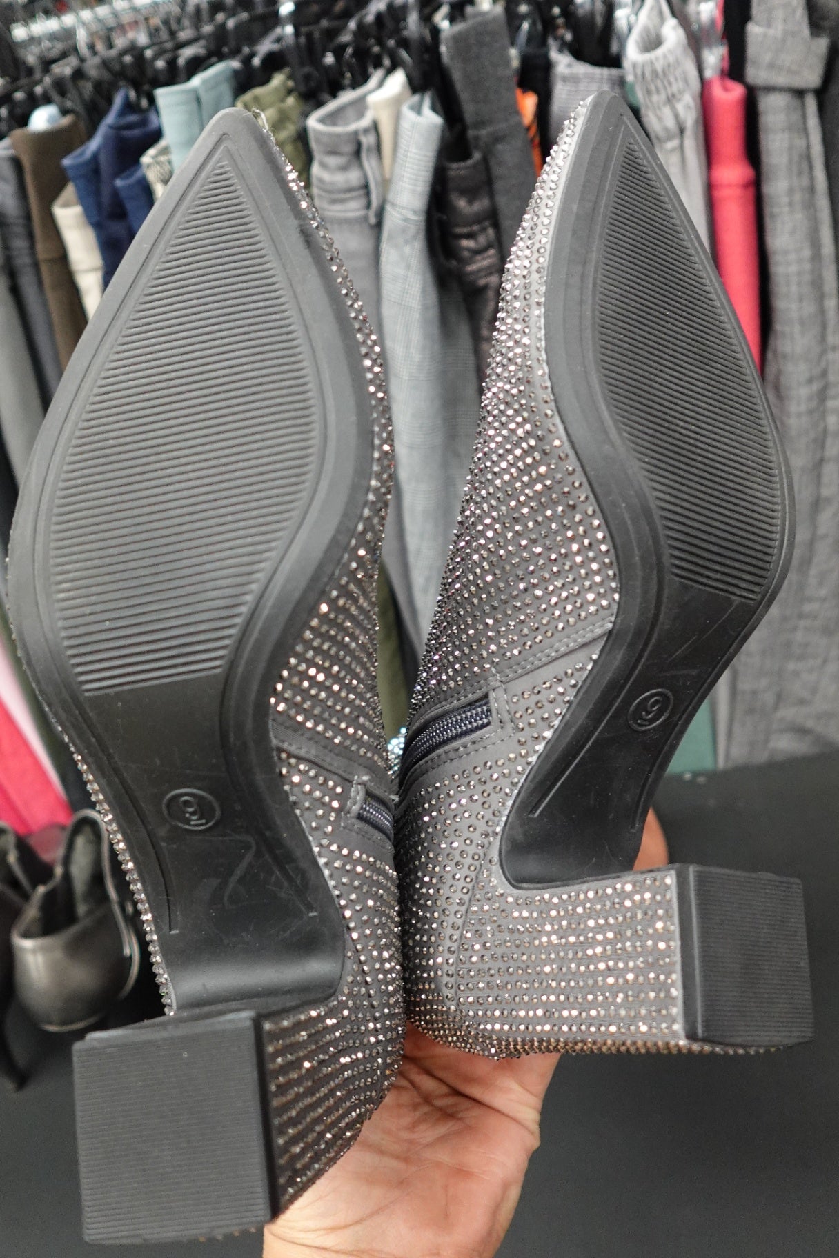 (No Label), Ankle Boots, 9
