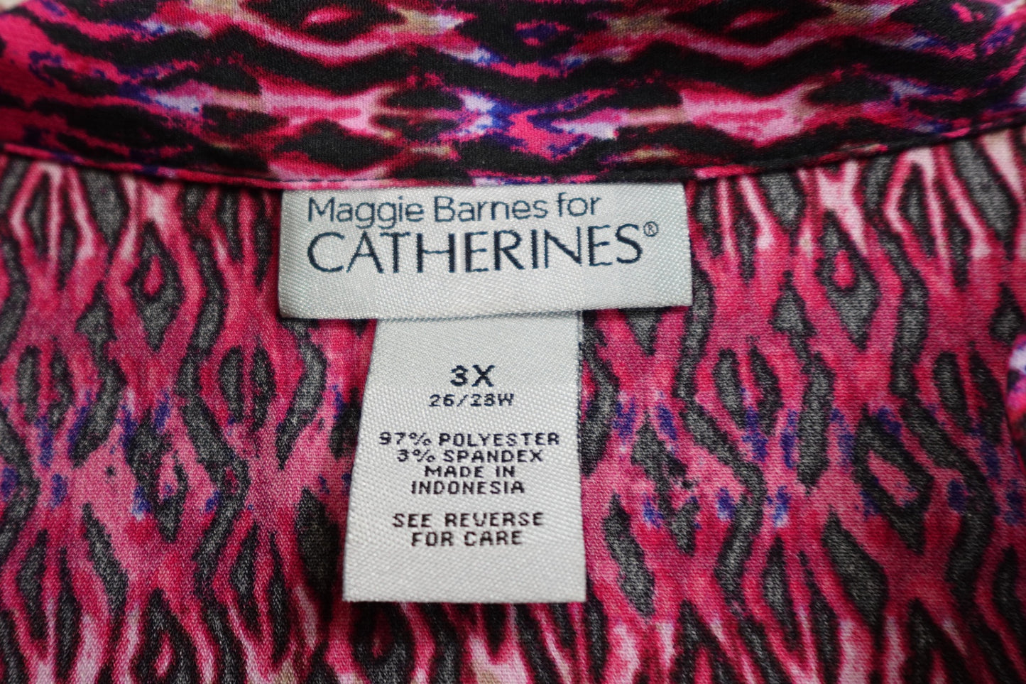Maggie Barnes for CATHERINES, SHORT SLEEVED TOP, 26/28w