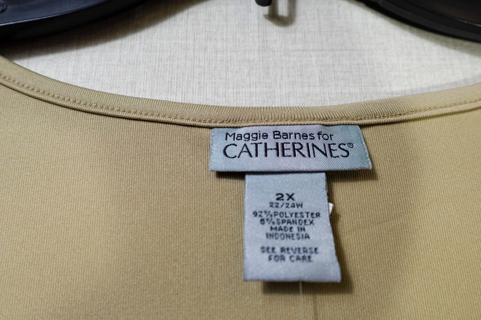 Maggie Barnes for CATHERINES, New sleeveless top, 2X