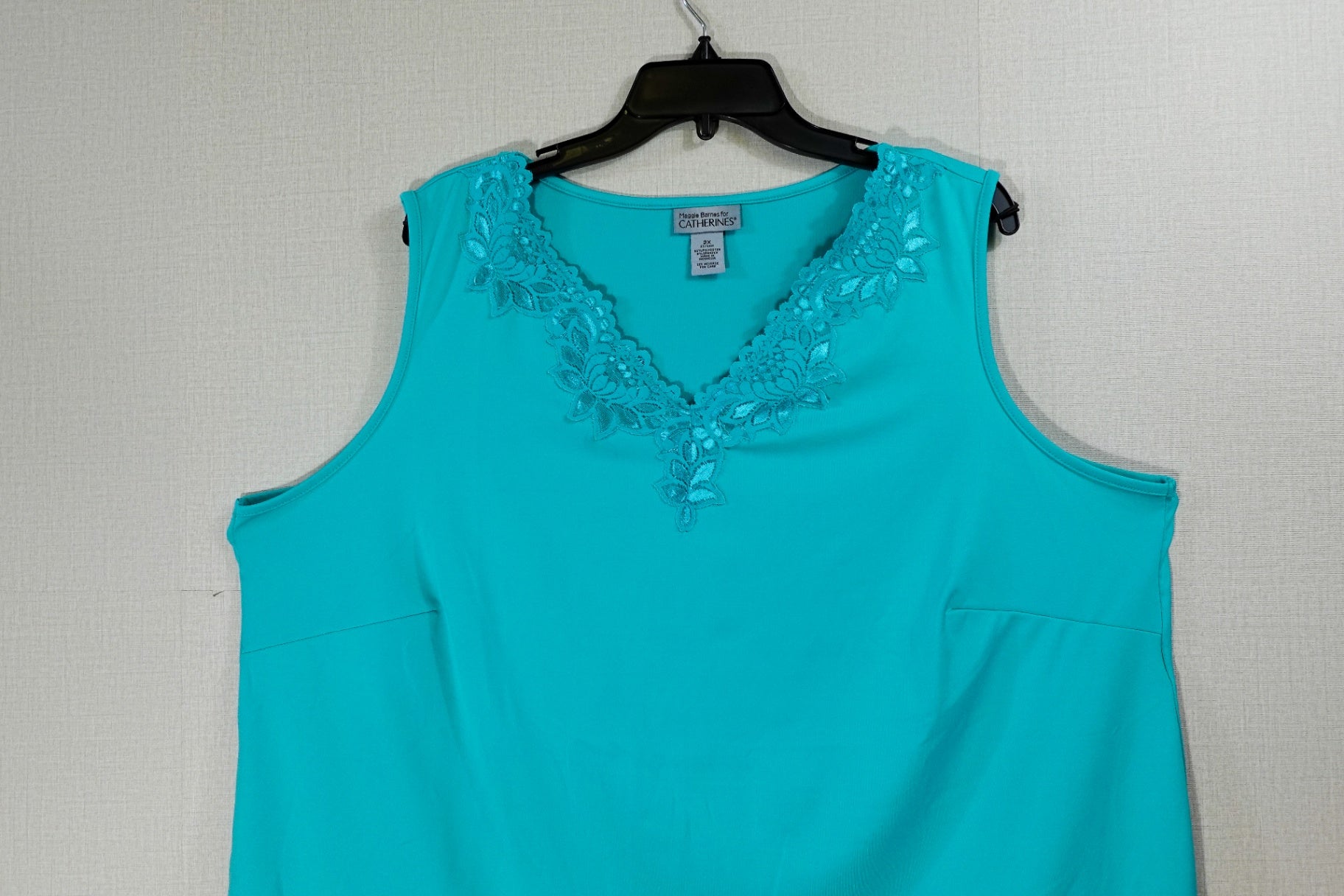 Maggie Barnes for Catherines, Sleeveless top, 22/24