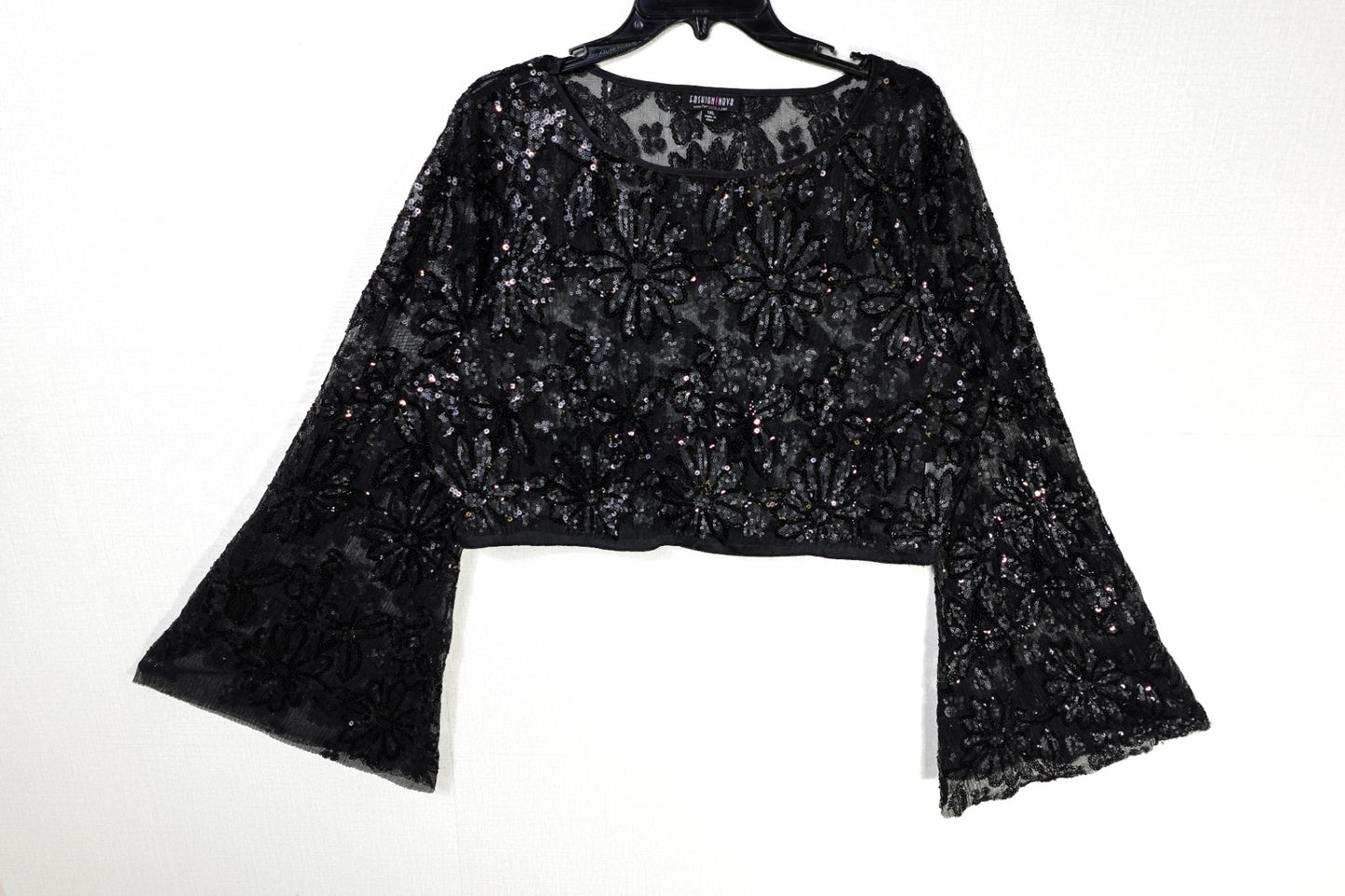 Fashion Nova, Long Sleeves Crop Top , 1XL