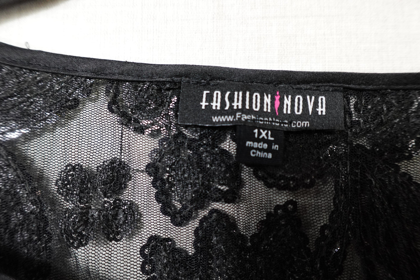 Fashion Nova, Long Sleeves Crop Top , 1XL
