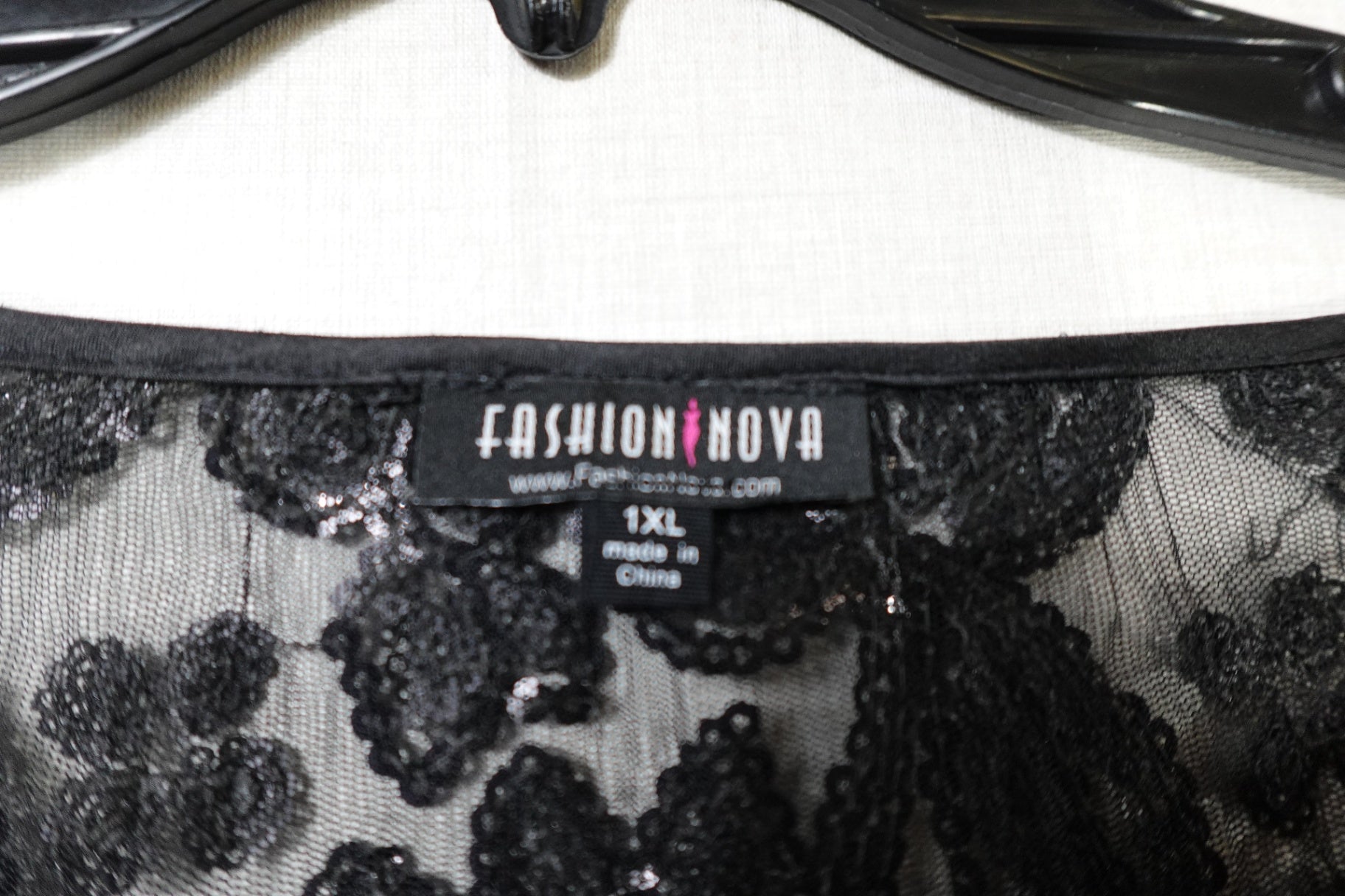 Fashion Nova, Long Sleeves Crop Top , 1XL
