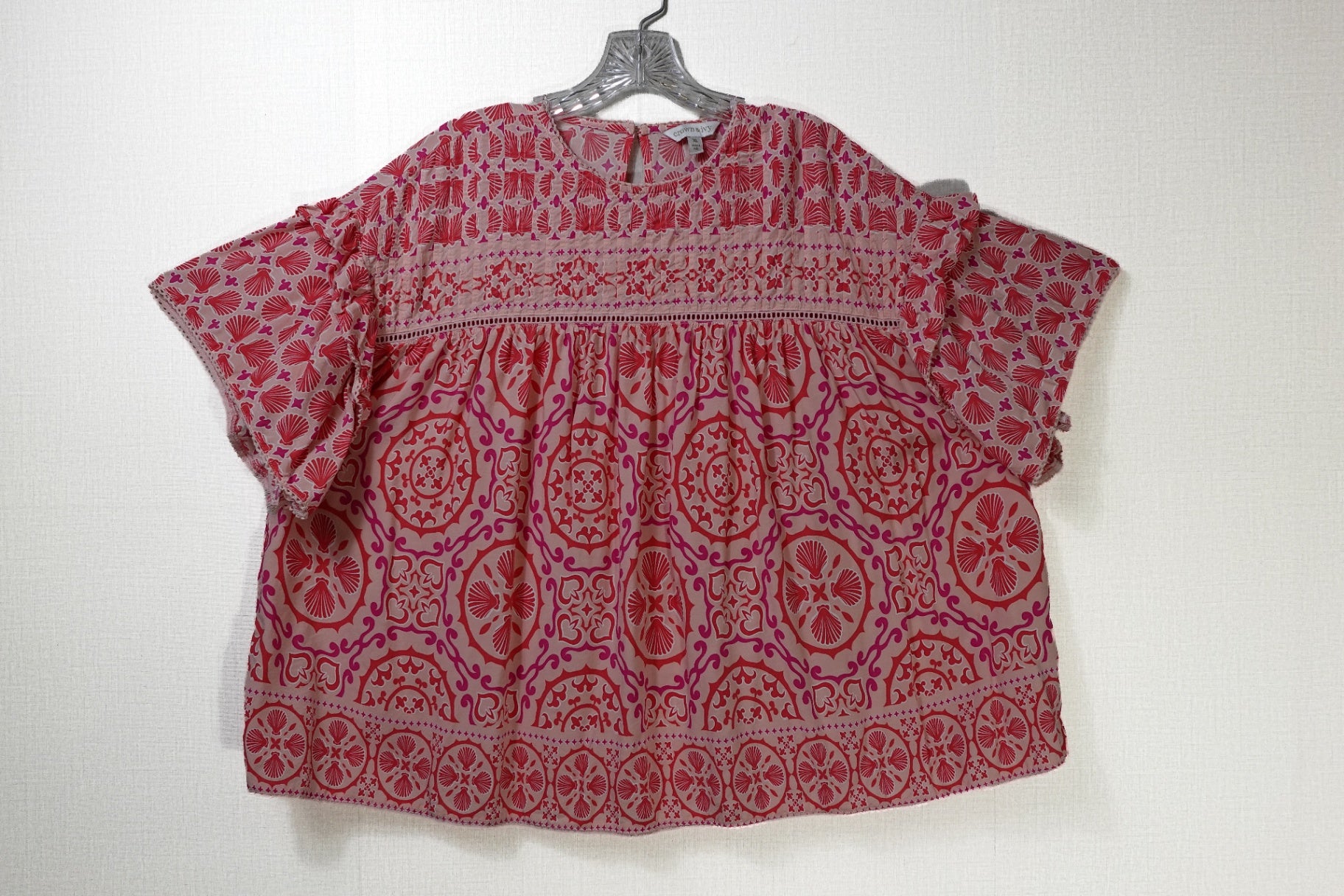 Crown & Ivy, Short Sleeved Top, XL