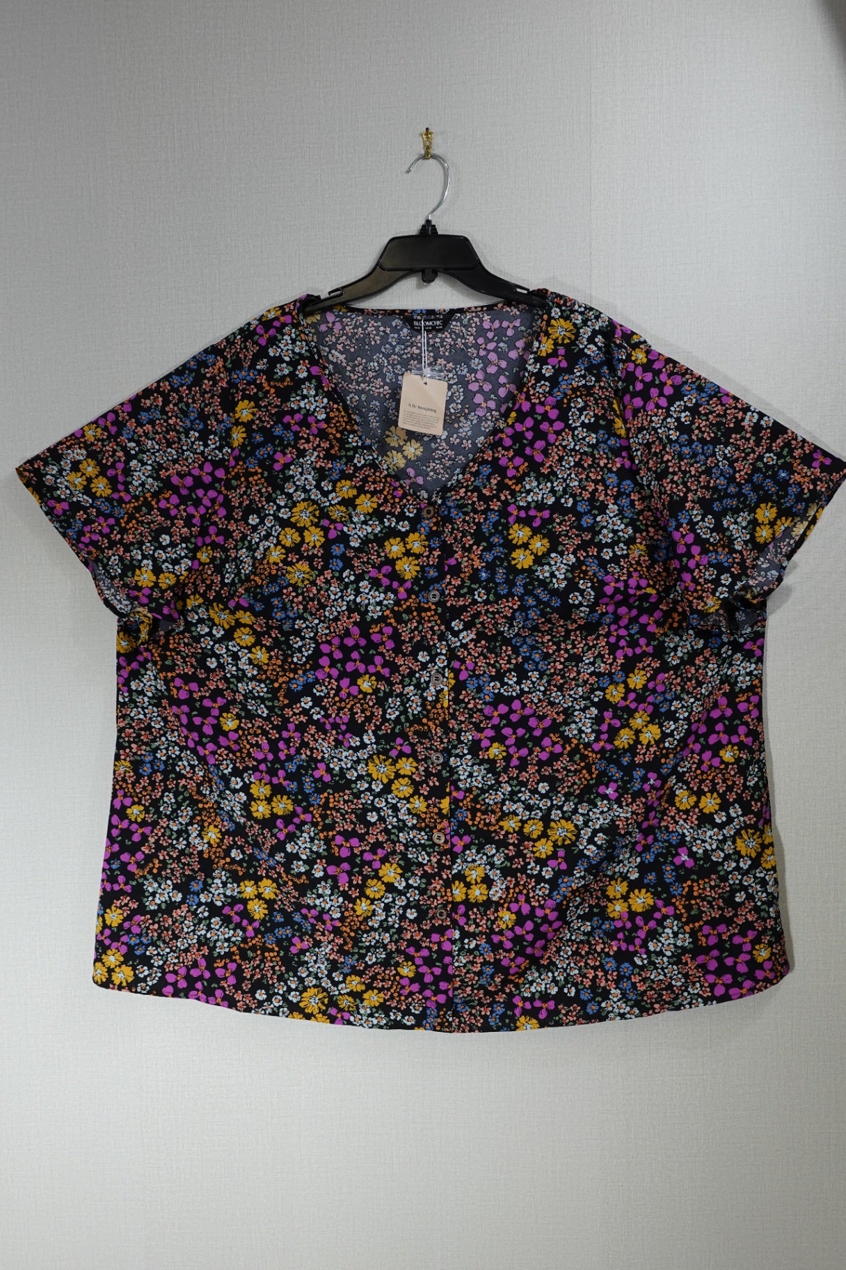 BLOOMCHIC, New Short Sleeve Top, US 28